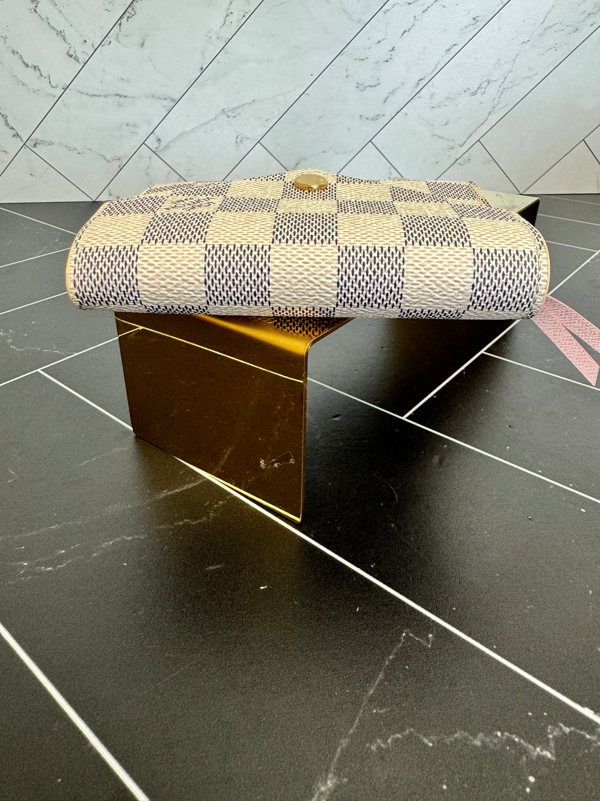 BRAND NEW Louis Vuitton Damier Azur & Ballerine Pink Victorine Wallet