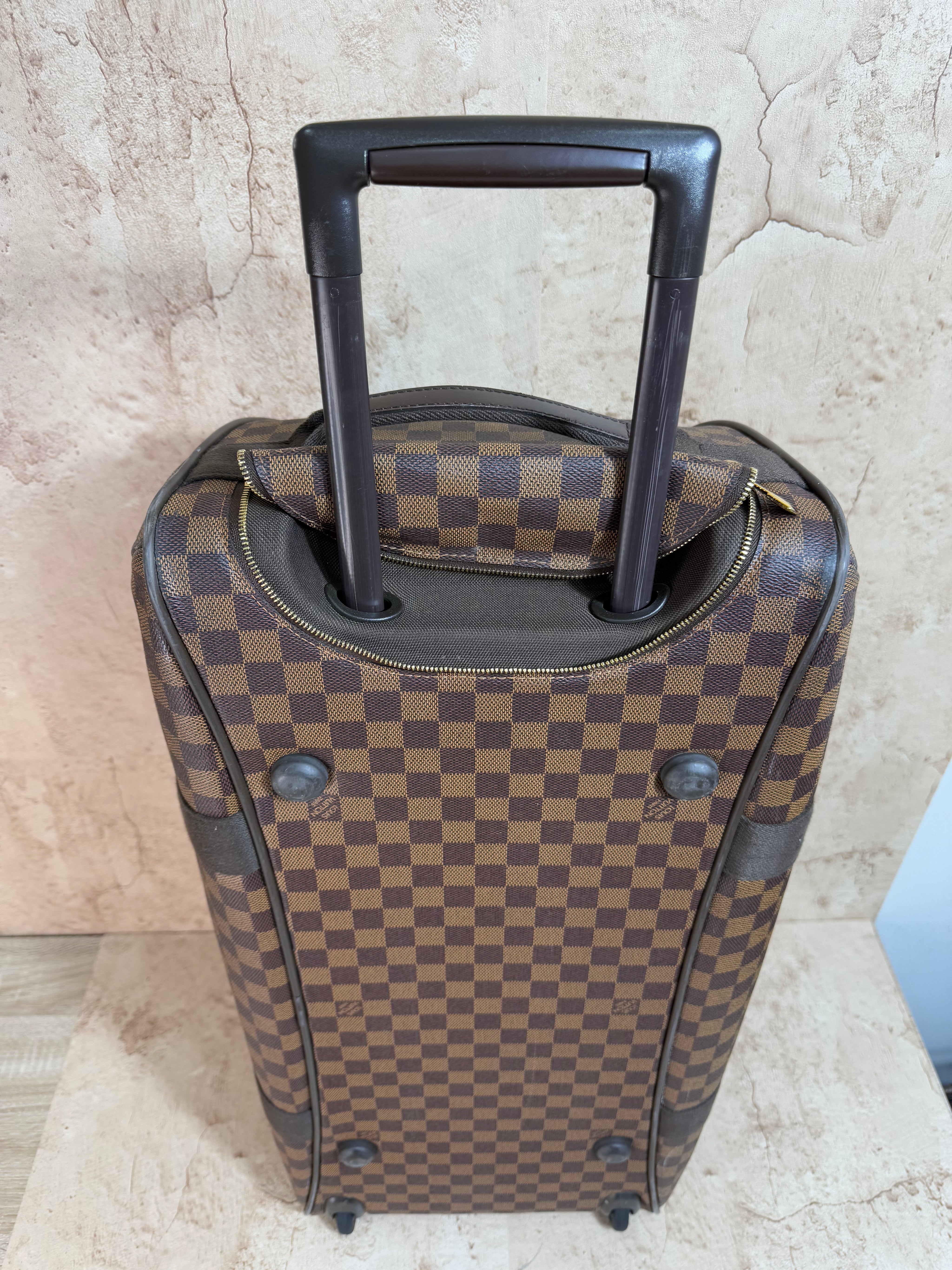 Louis Vuitton Damier Ebene Neo Eole 65 Rolling Luggage