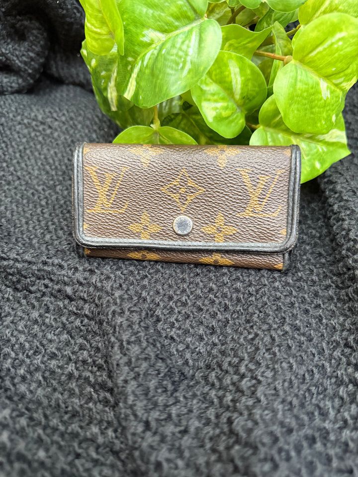 Louis Vuitton Monogram Macassar 3 Key Ring Case