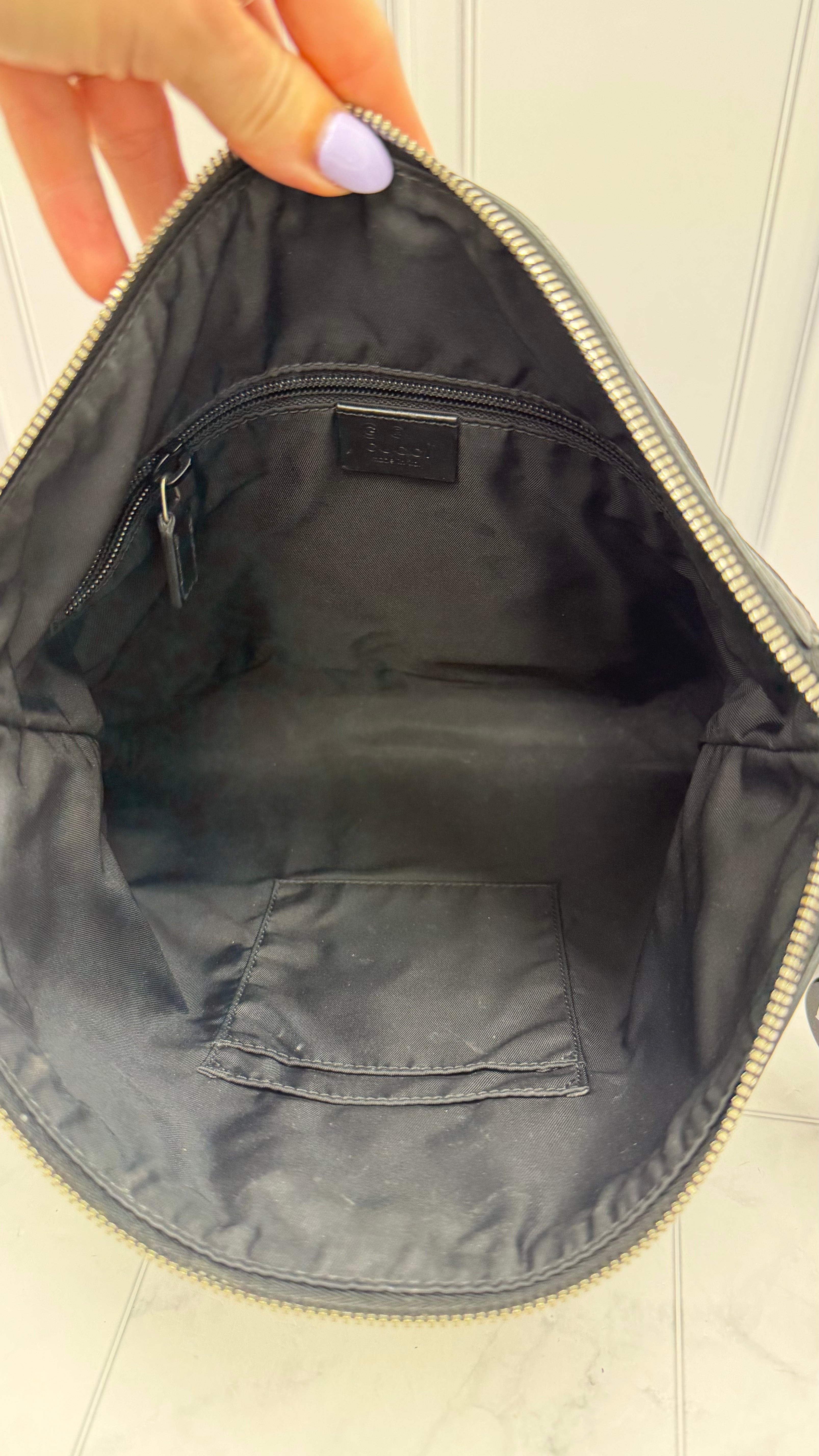 Gucci Black Techno Canvas Web Messenger Bag