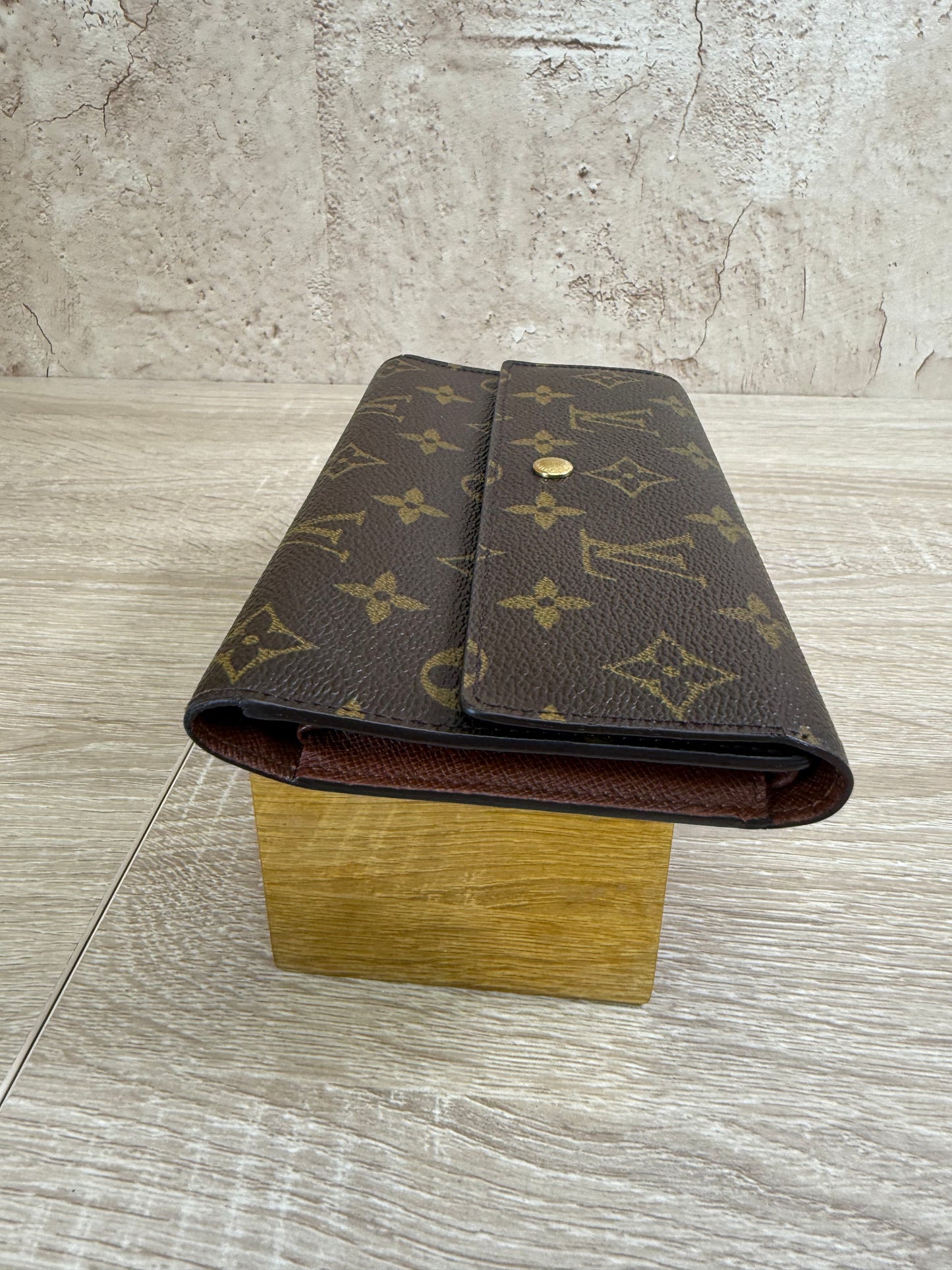Louis Vuitton Monogram International Wallet
