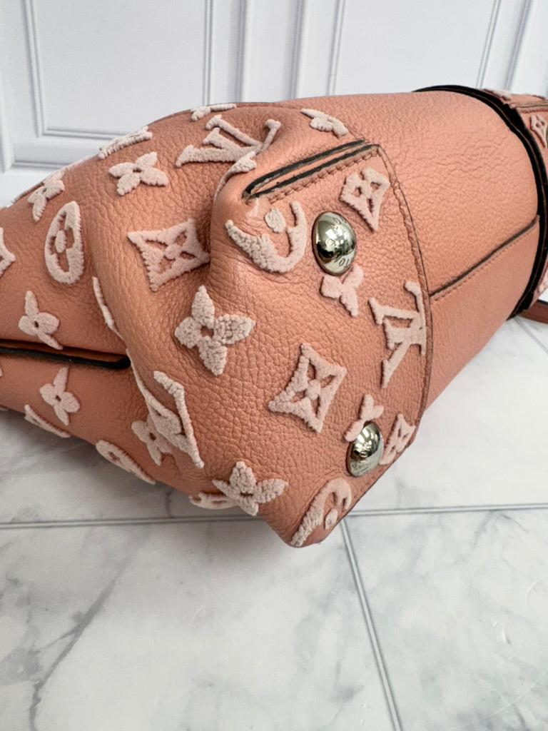 Louis Vuitton Magnolia Pink Monogram Tuffetage Veau Cachemire Tote W BB