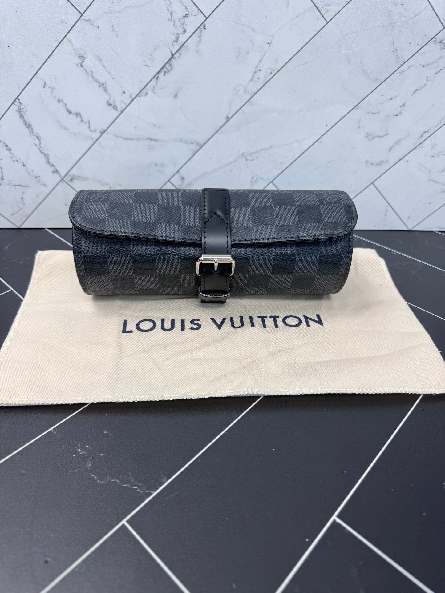 BRAND NEW- Louis Vuitton Damier Graphite 3 Watch Roll