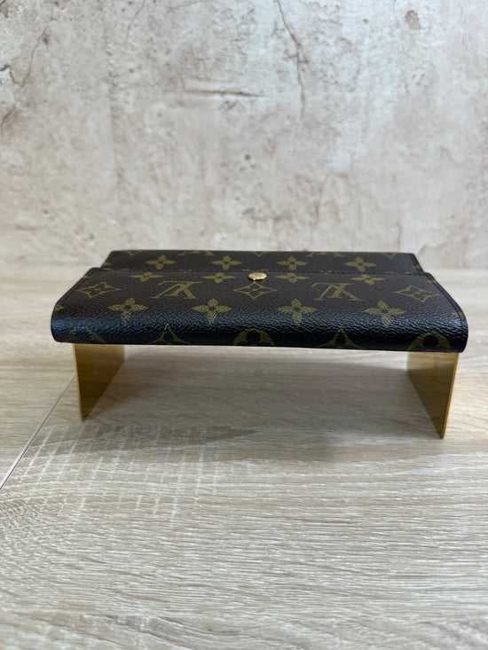 Louis Vuitton Monogram International Wallet