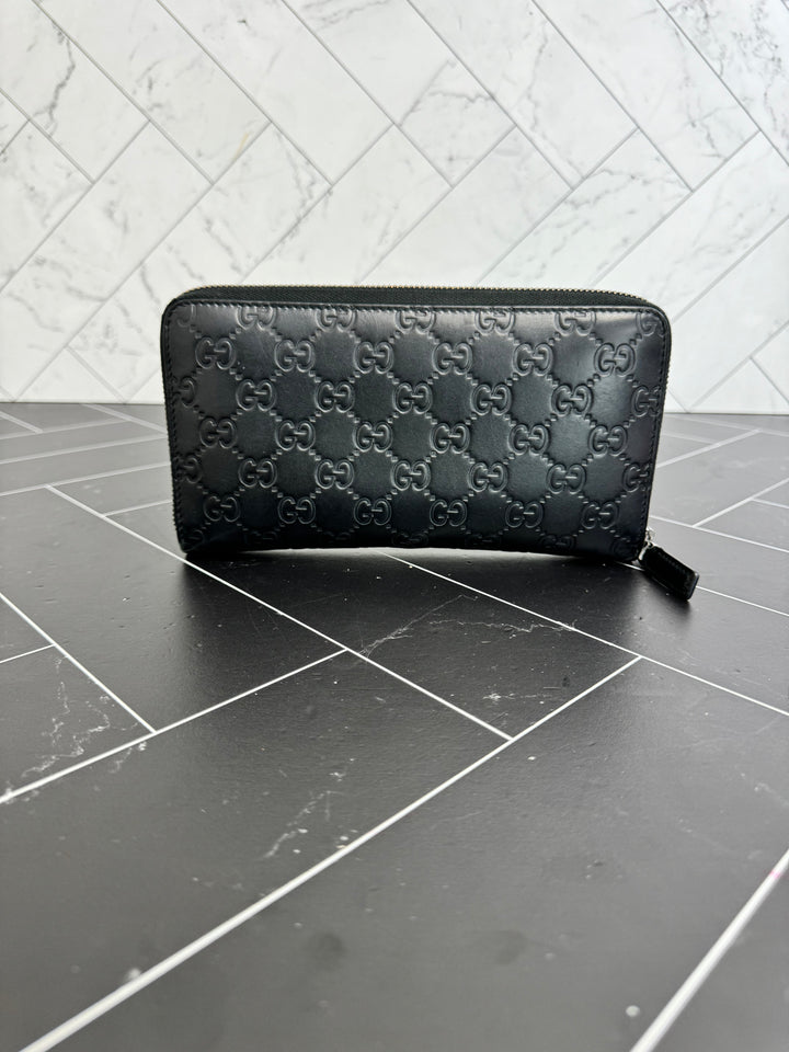 Gucci Black Guccissima Zippy Wallet