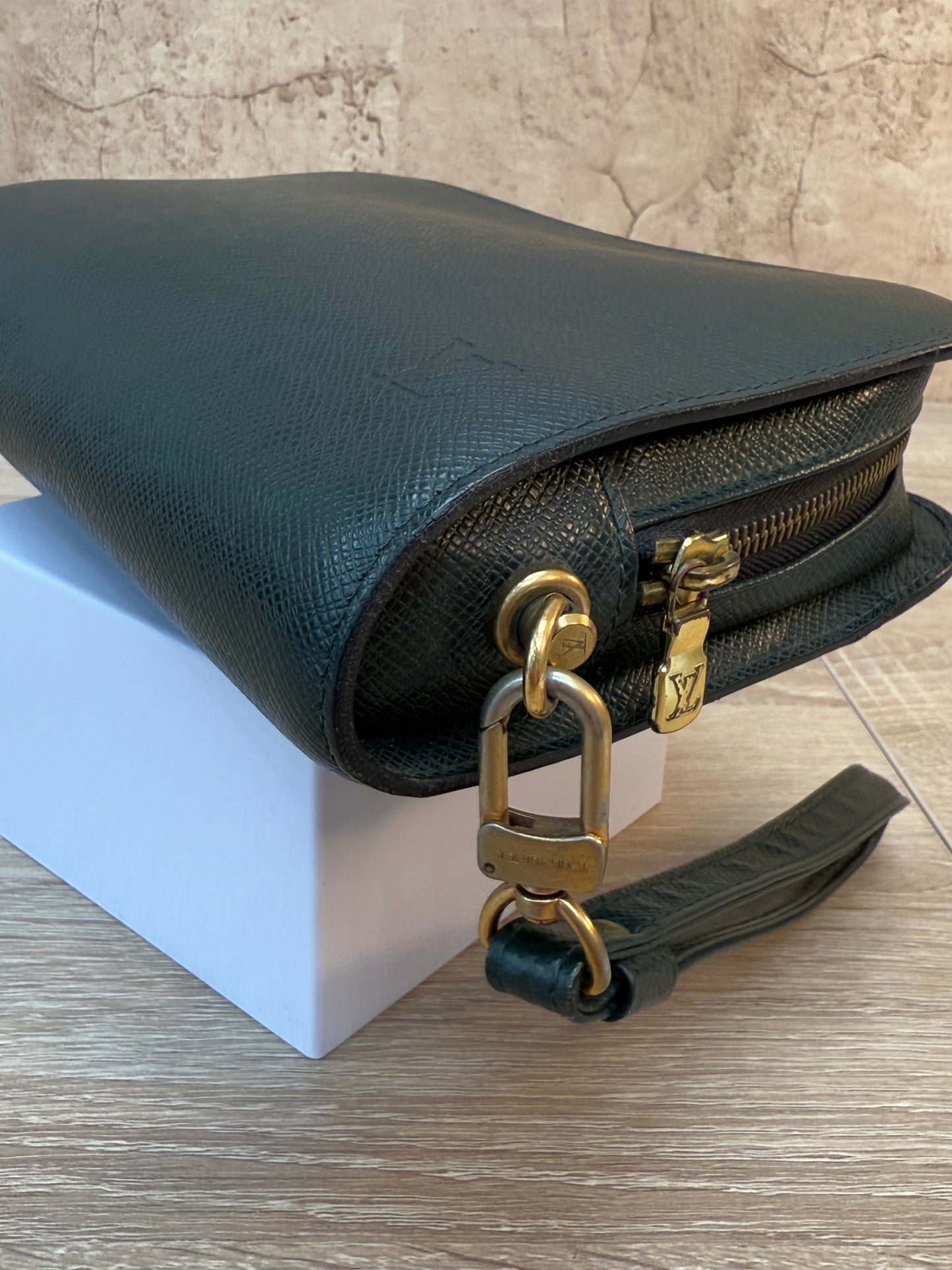 Louis Vuitton Green Taiga Leather Clutch