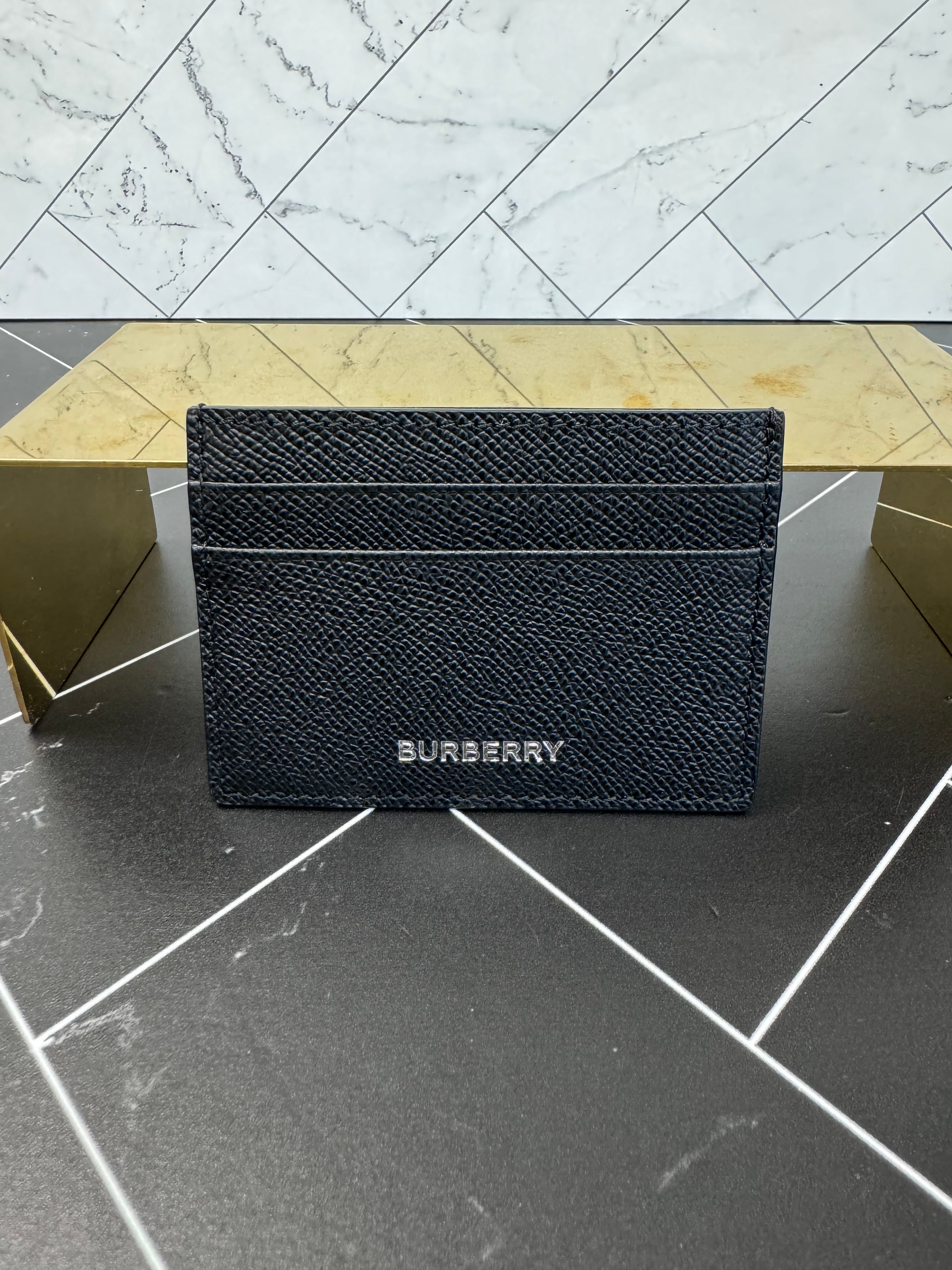 Burberry – The Don's Luxury Goods