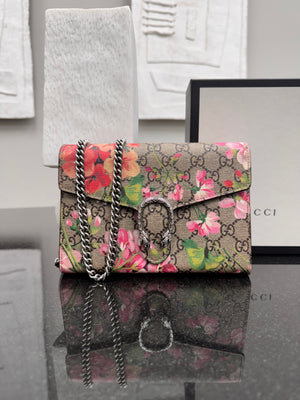Gucci GG Supreme Blooms Dionysus Wallet On A Chain