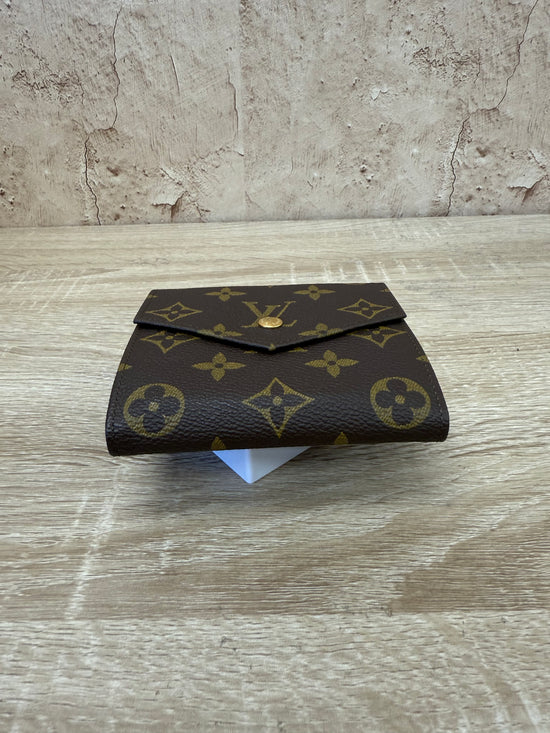 Louis Vuitton Monogram Elise Wallet