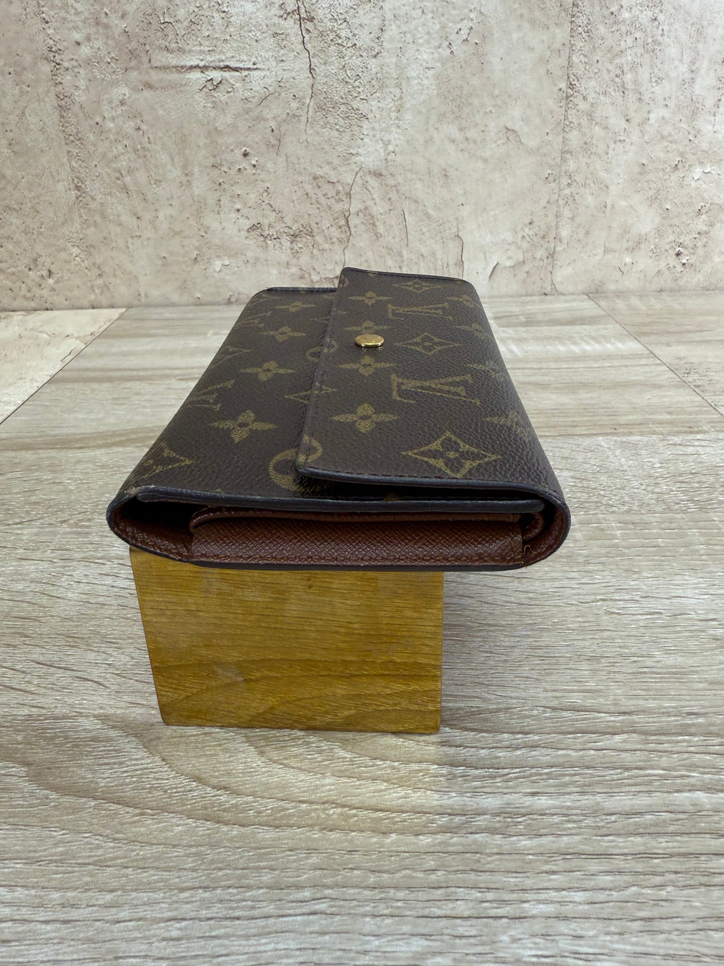 Louis Vuitton Monogram International Wallet