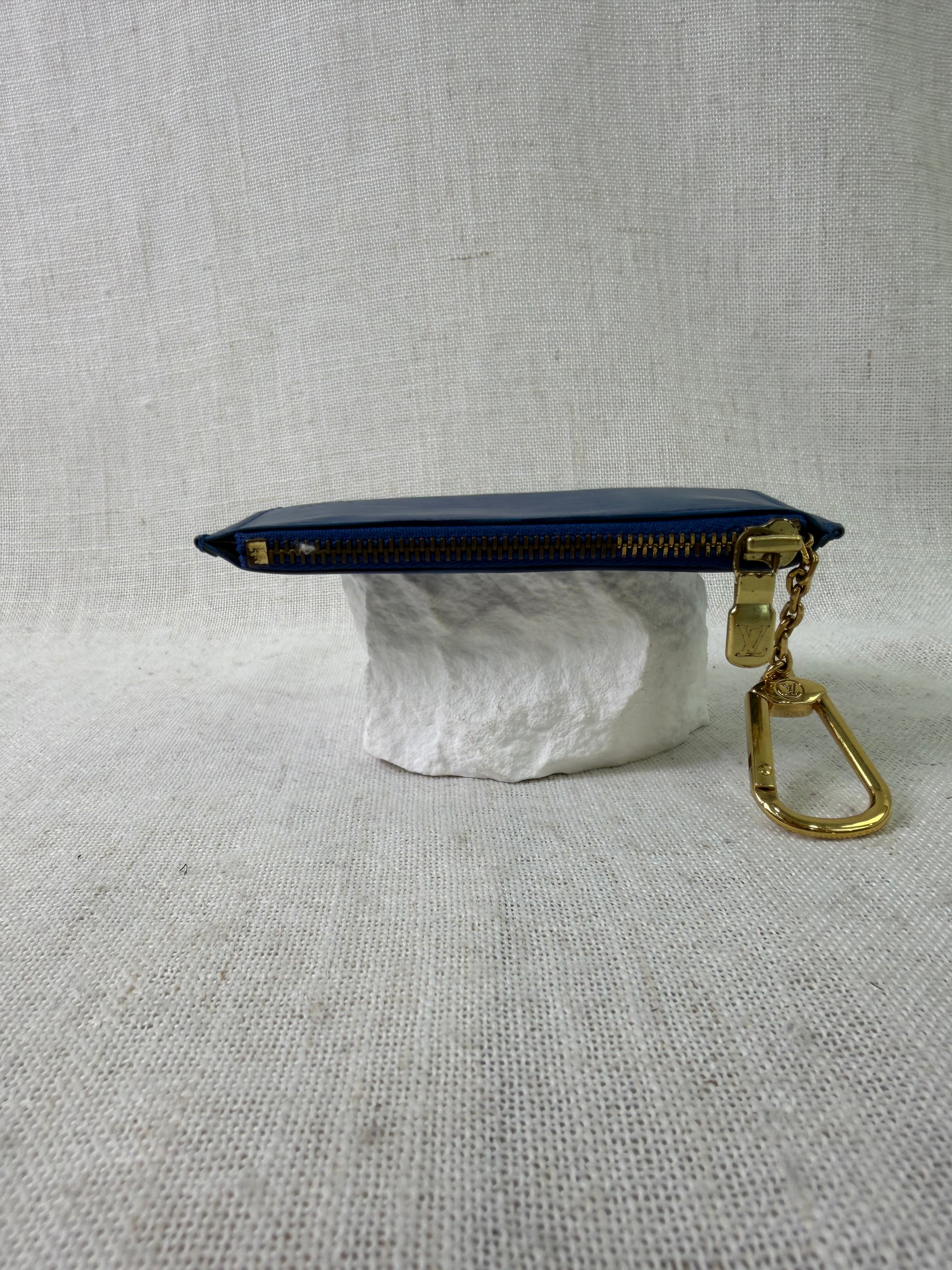 Louis Vuitton Blue Epi Key Cles