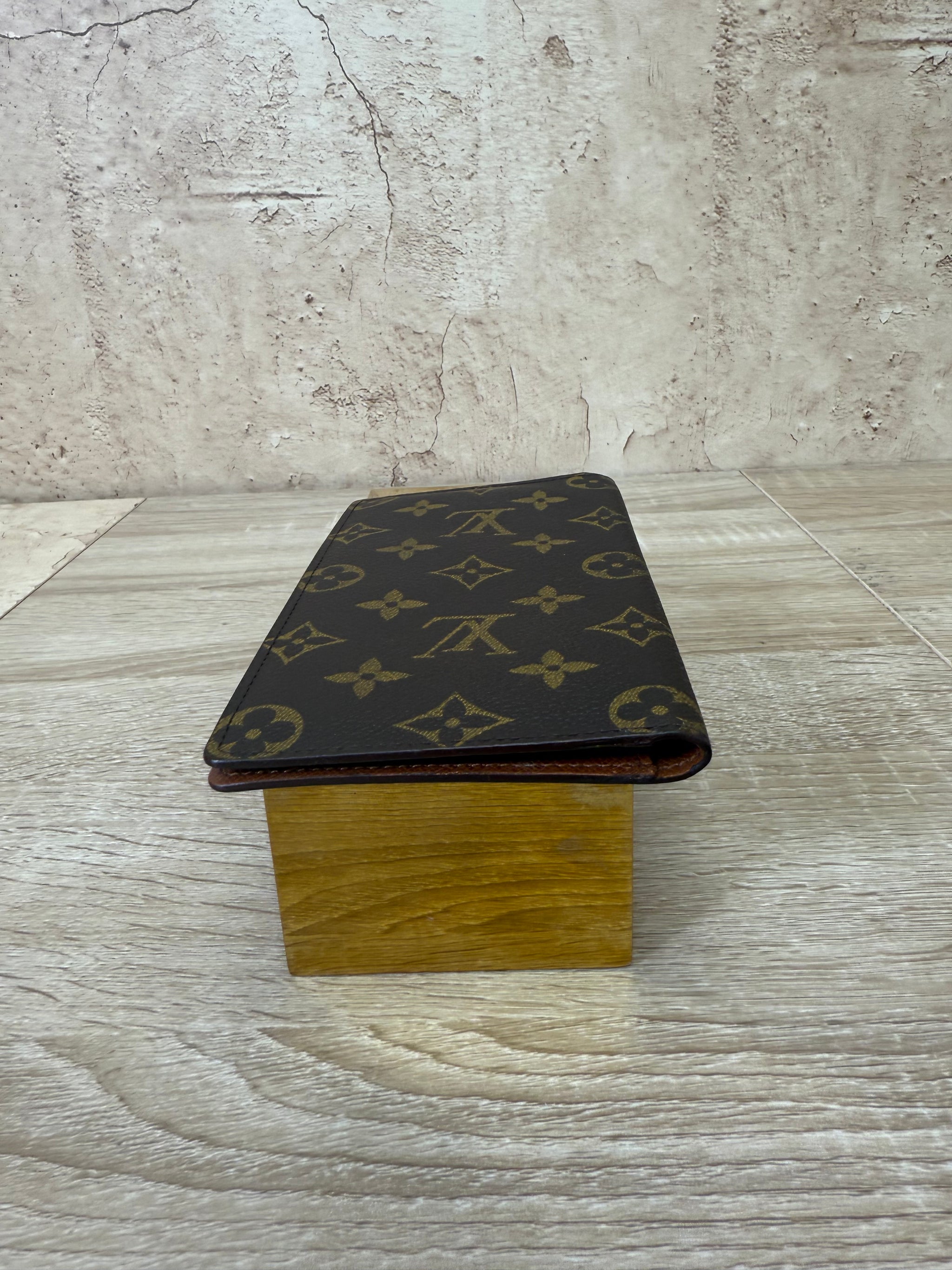Louis Vuitton Monogram Vertical Long Wallet