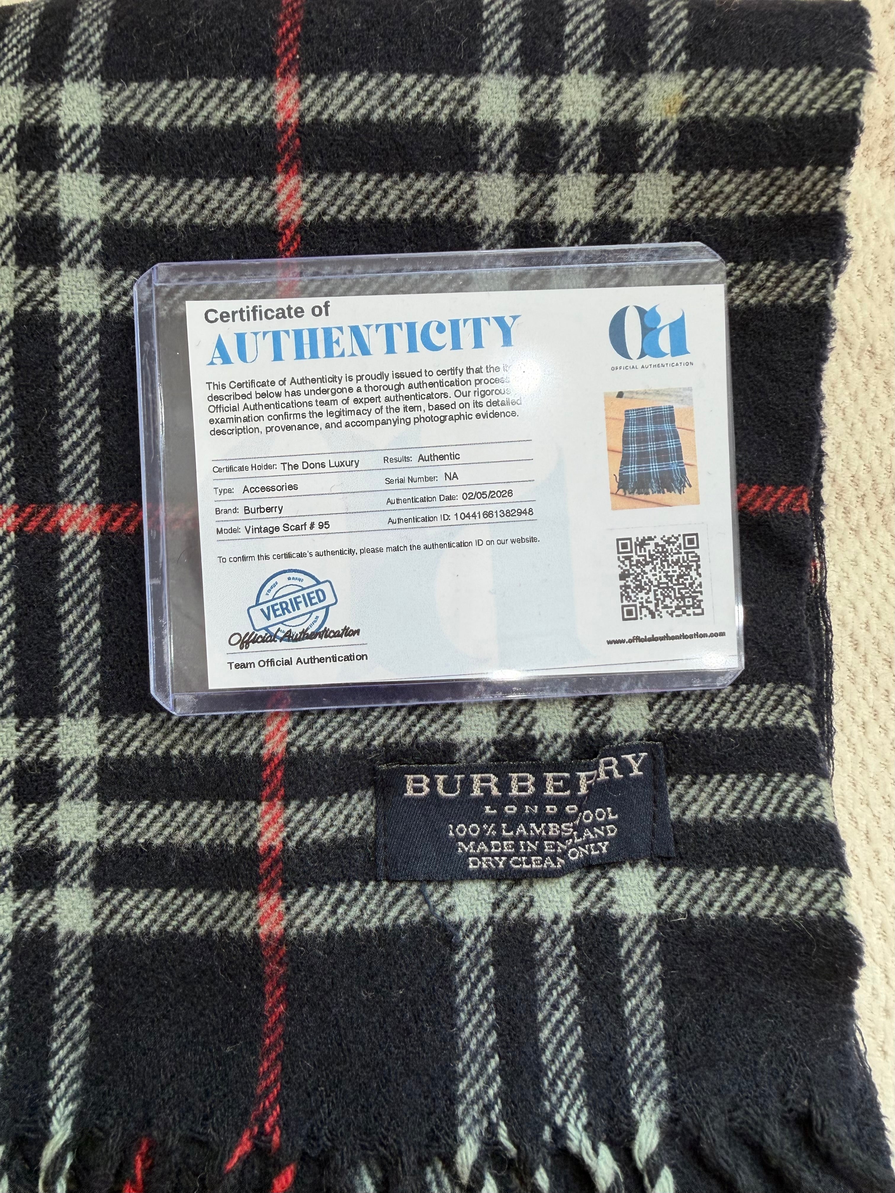 Burberry Vintage Navy And Red Novacheck Lambswool Scarf