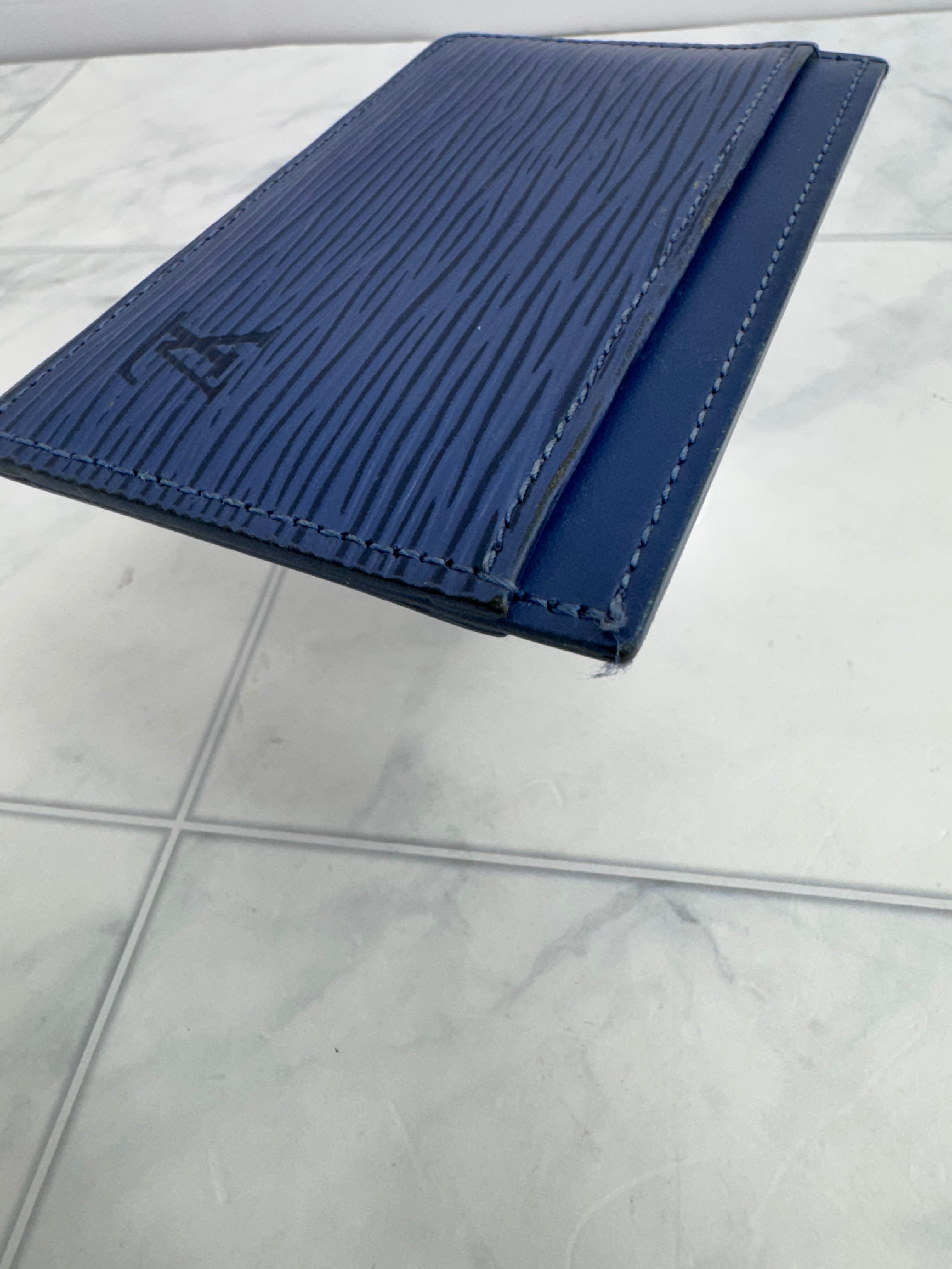 Louis Vuitton Blue Epi Card Case