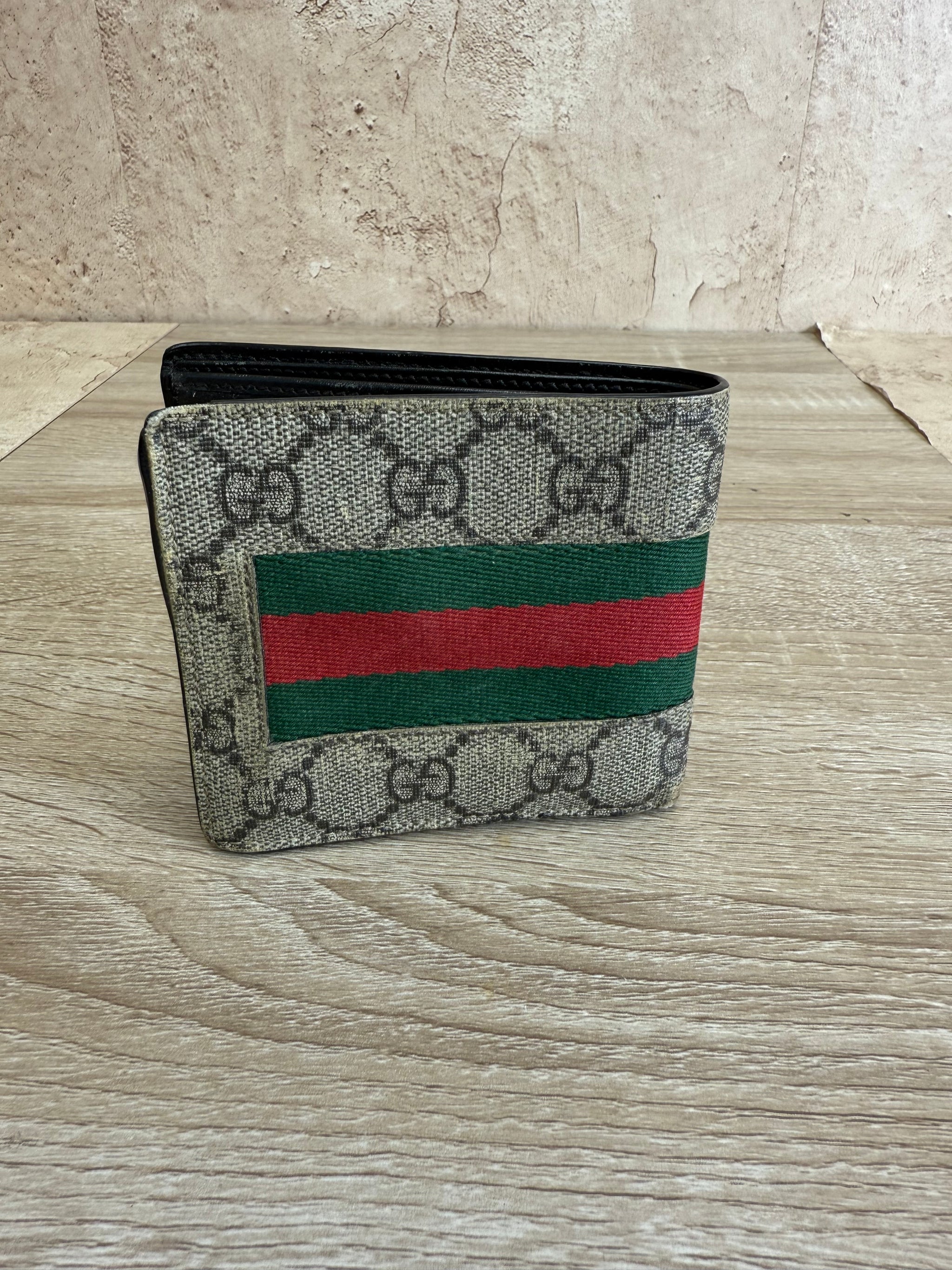 Gucci Brown Canvas GG Supreme Bifold Wallet