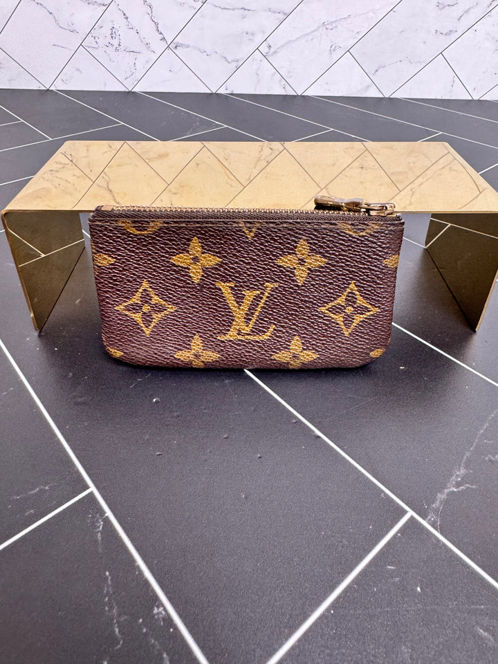 Louis Vuitton Monogram Key Cles