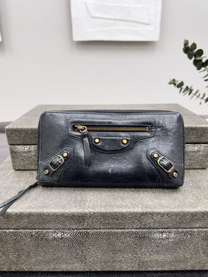 Balenciaga Black Leather Zippy Wallet