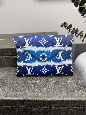 BRAND NEW - Louis Vuitton Blue Escale Monogram Medium Kirigami Pochette