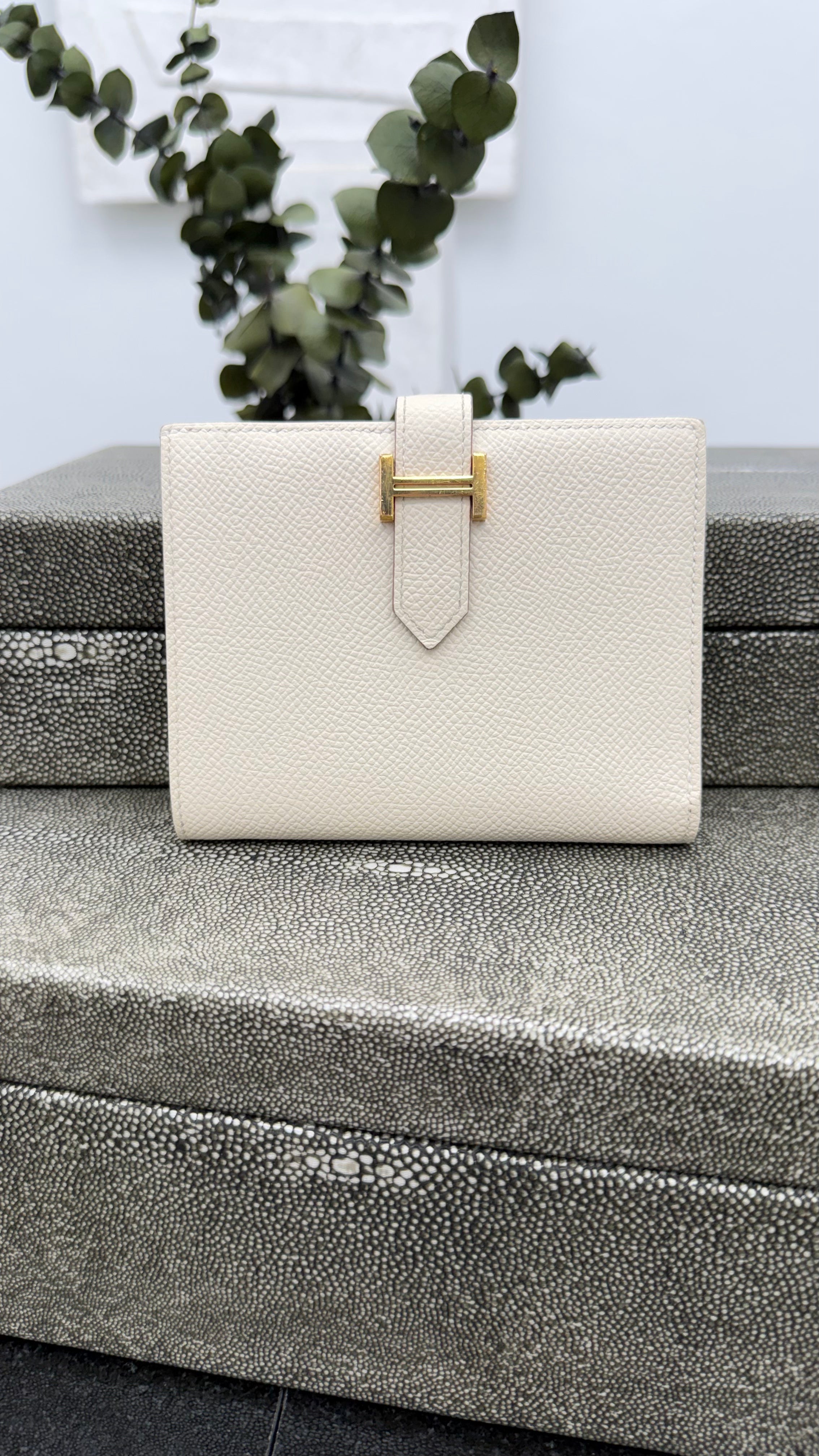 Hermes Craie Epsom Leather Compact Bearn Wallet
