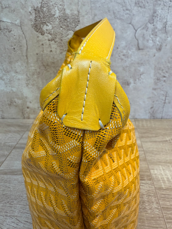 Goyard Yellow Goyardine Leather  Fidji Hobo Bagat