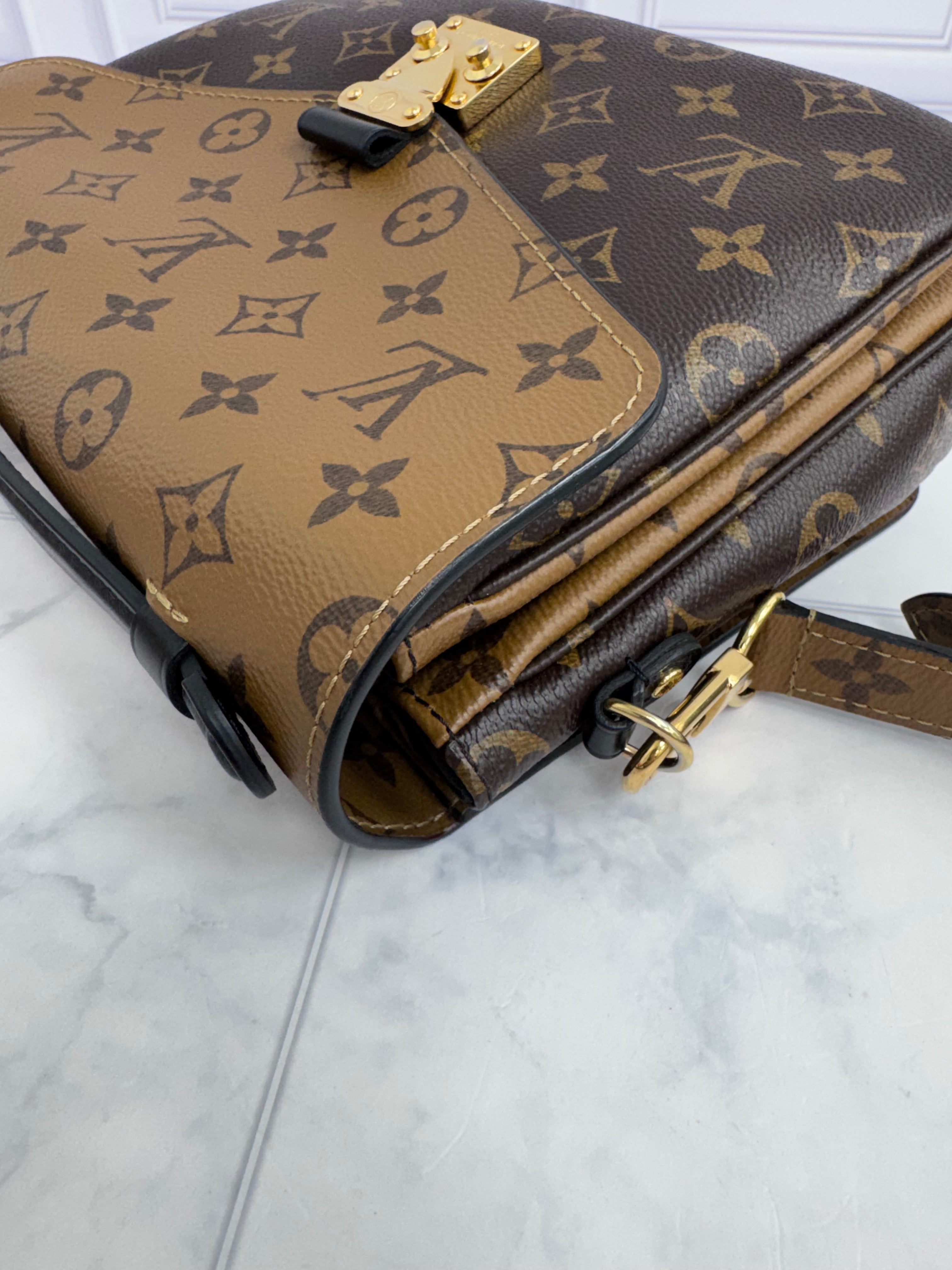Louis Vuitton Reverse Monogram Pochette Metis