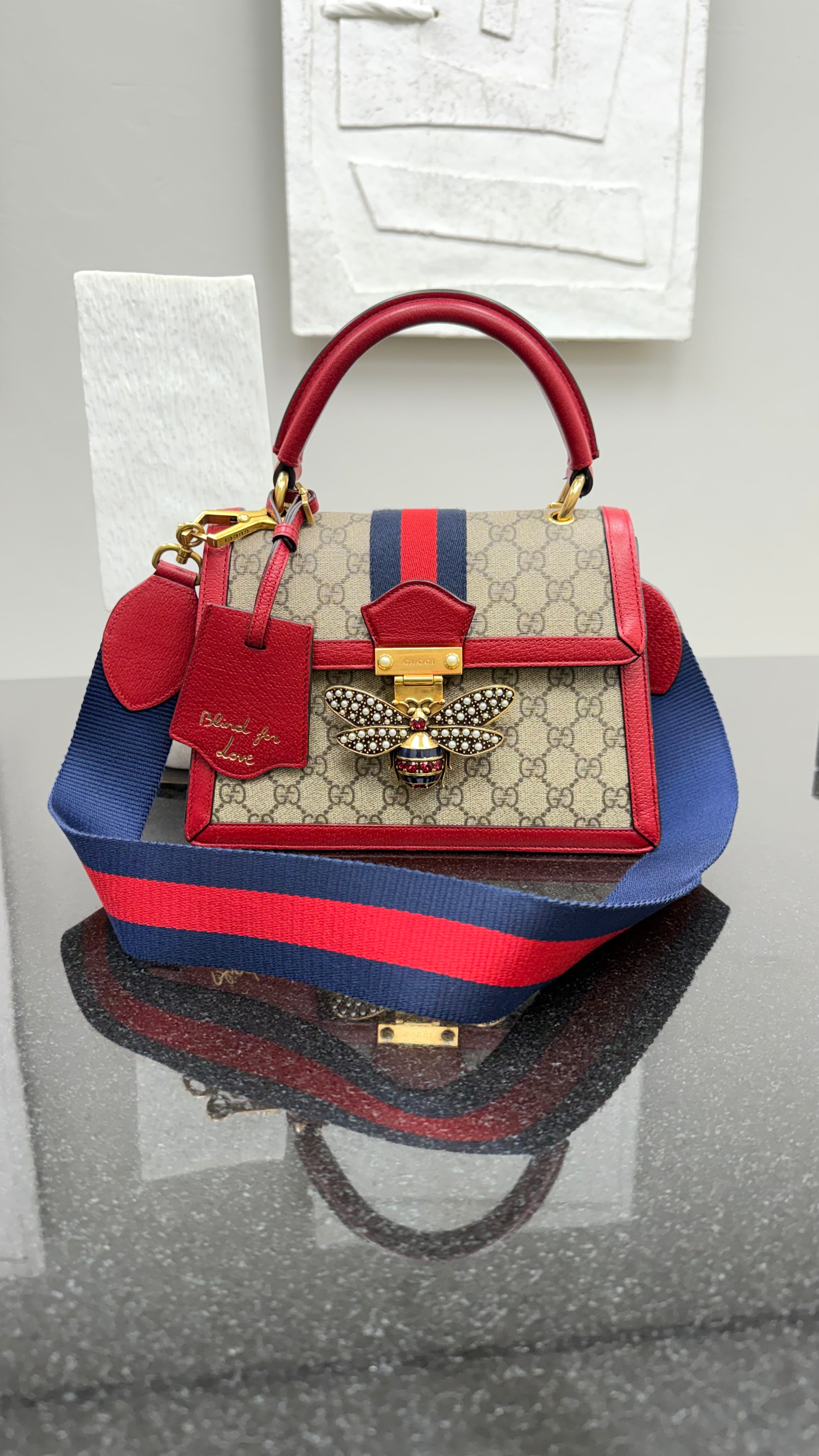 *DONS DROP* Gucci Supreme Canvas & Red Trim Queen Bee Margaret Small Top Handle Bag