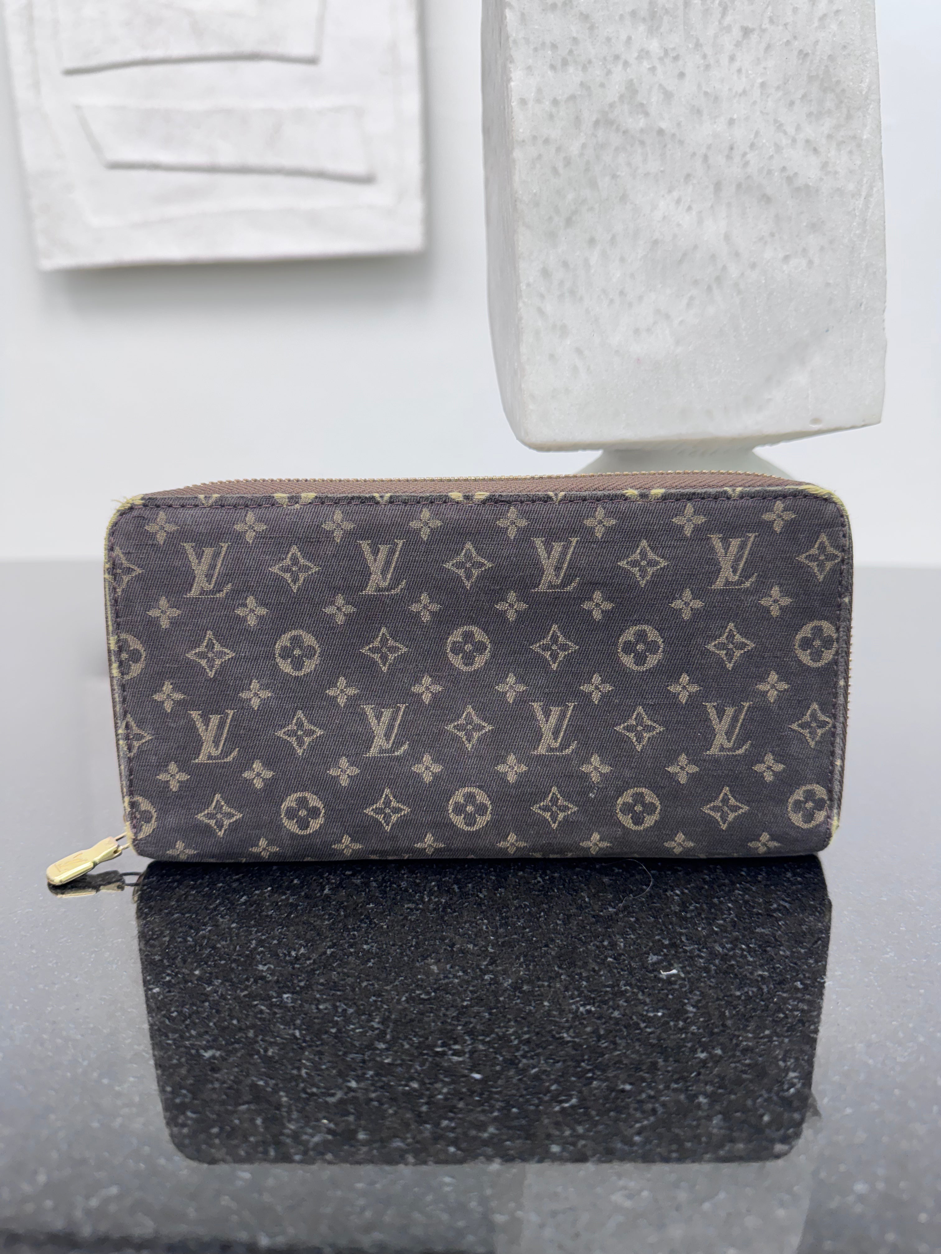 Louis Vuitton Brown Mini Lin Canvas Zippy Wallet