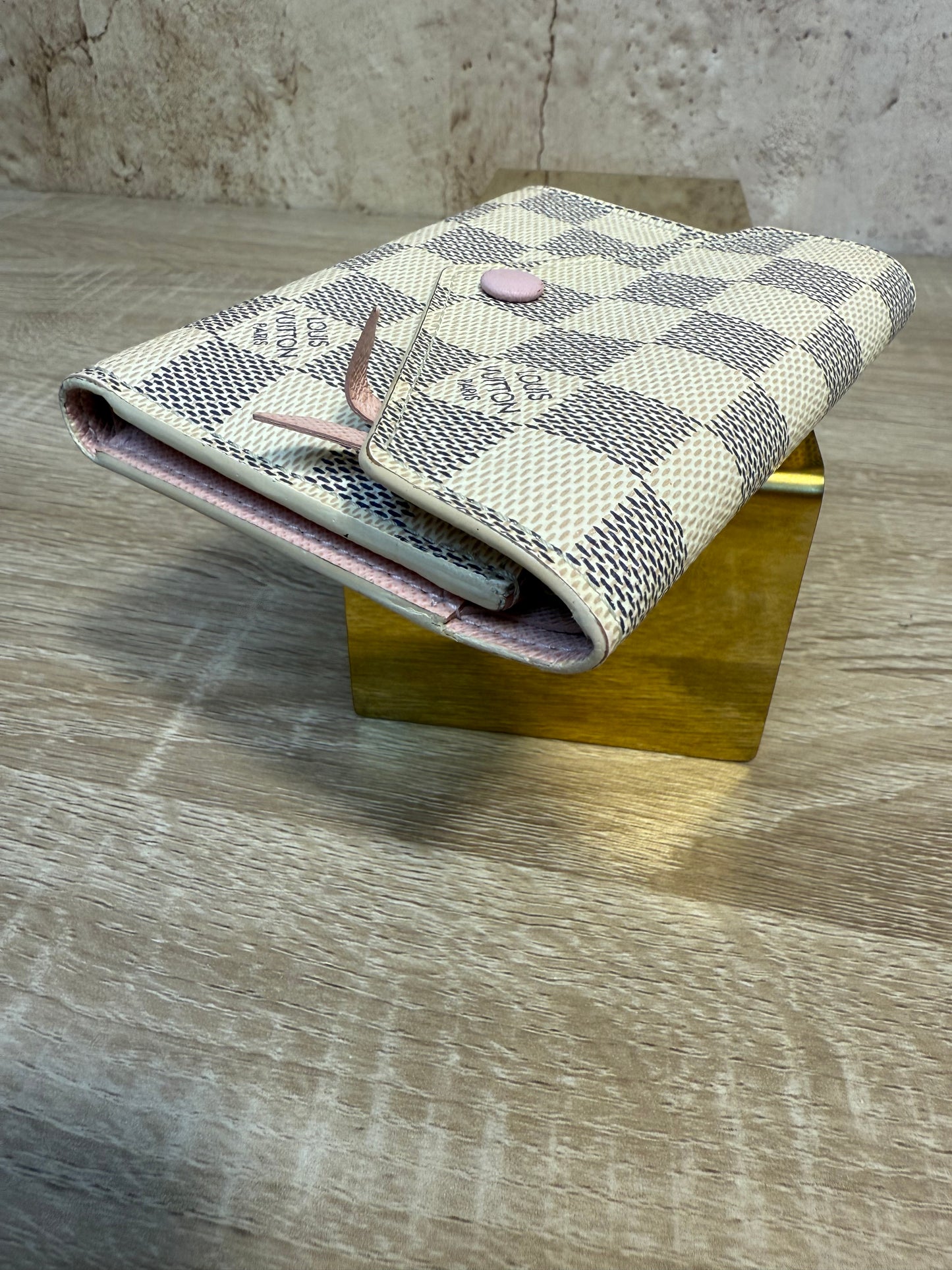 Louis Vuitton Damier Azur Victorine Wallet