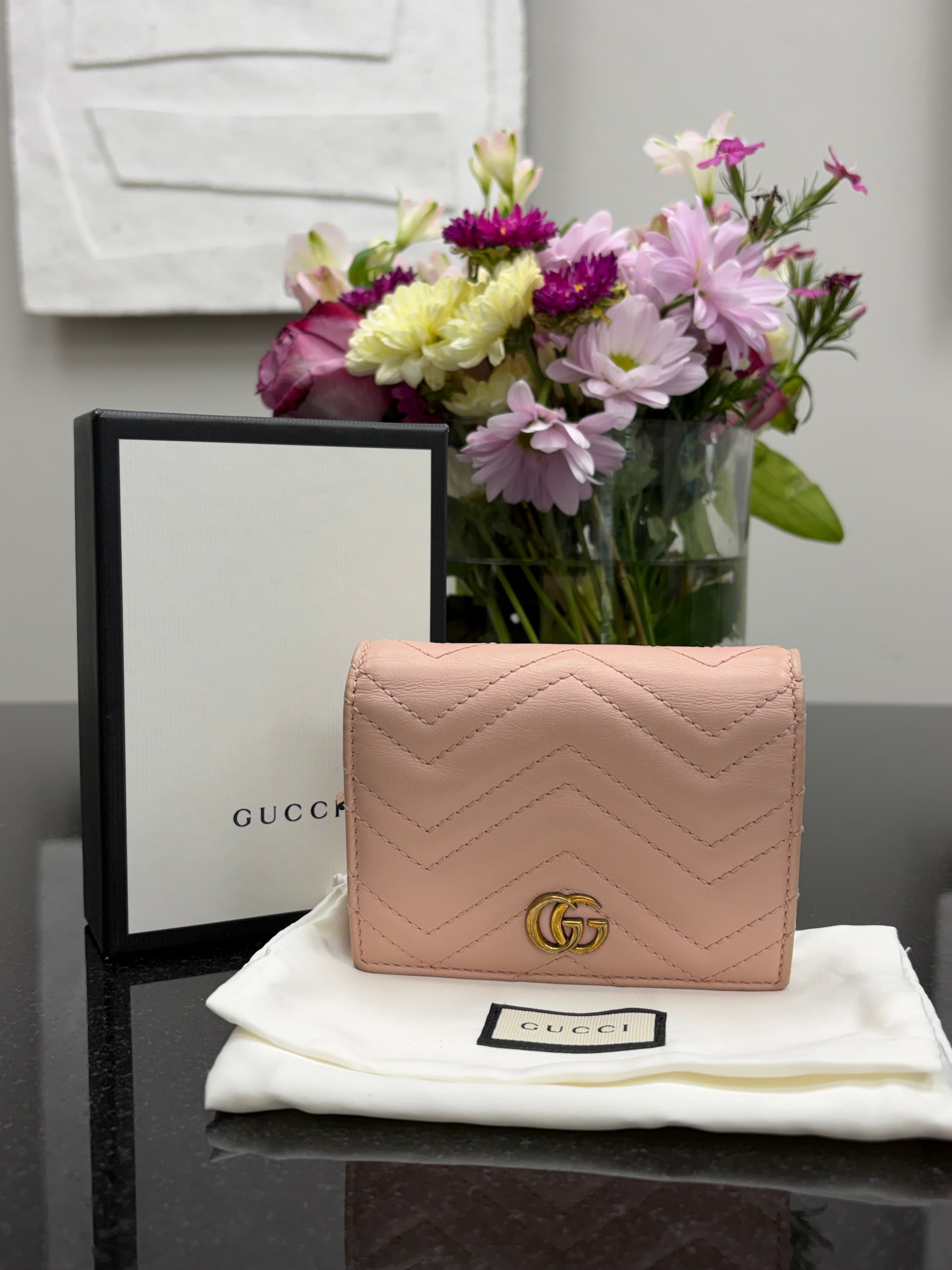 *DONS DROP* Gucci Pink Quilted Leather GG Marmont Compact Wallet