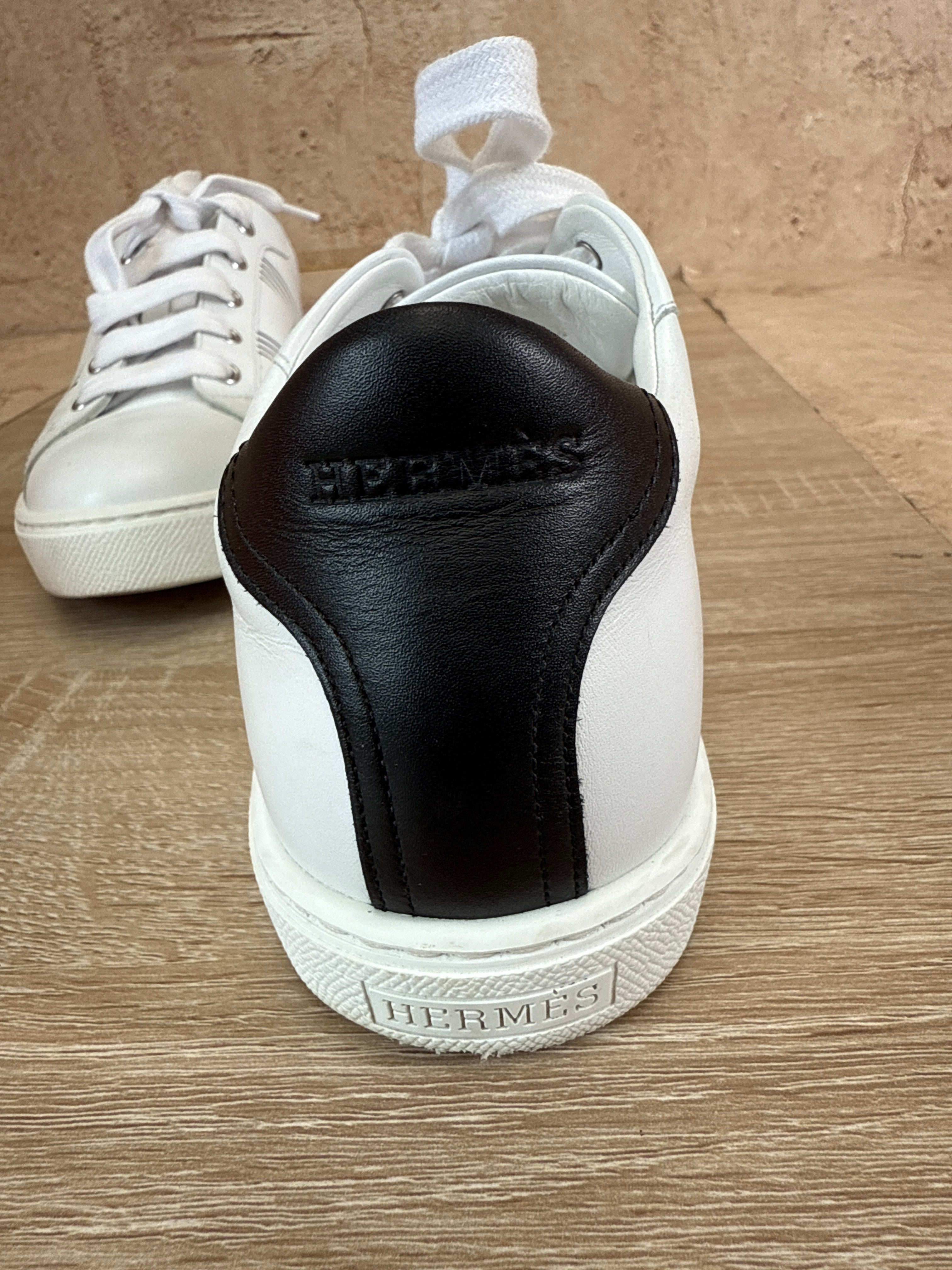 Hermès White & Black Leather Avantage Low Top Sneaker 39.5/9