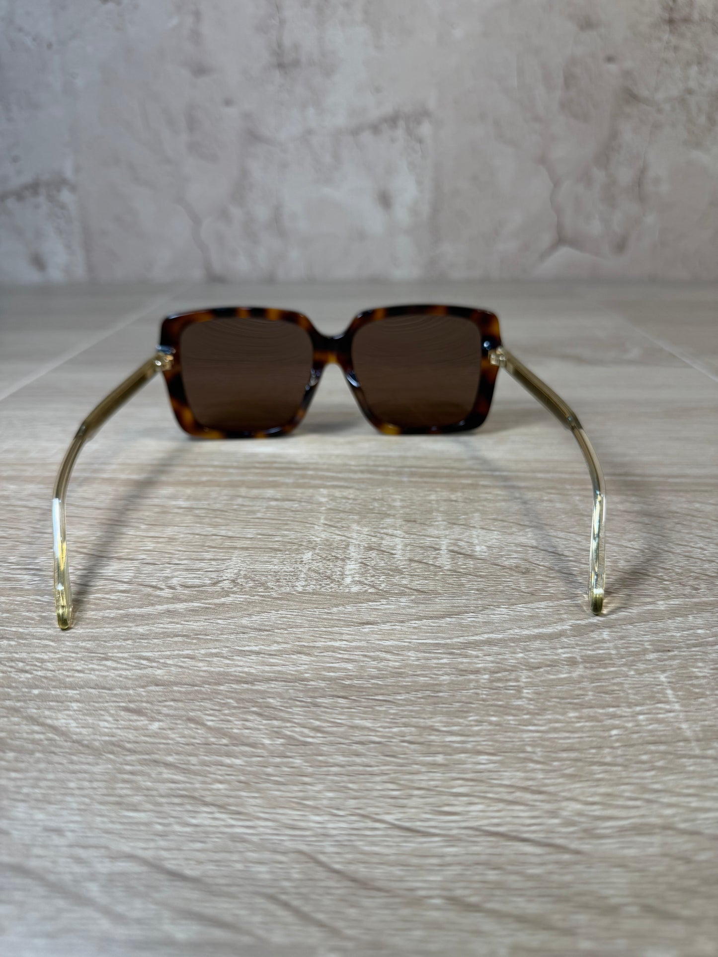 BRAND NEW Gucci Tortoiseshell & Gold Oversized Sunglasses