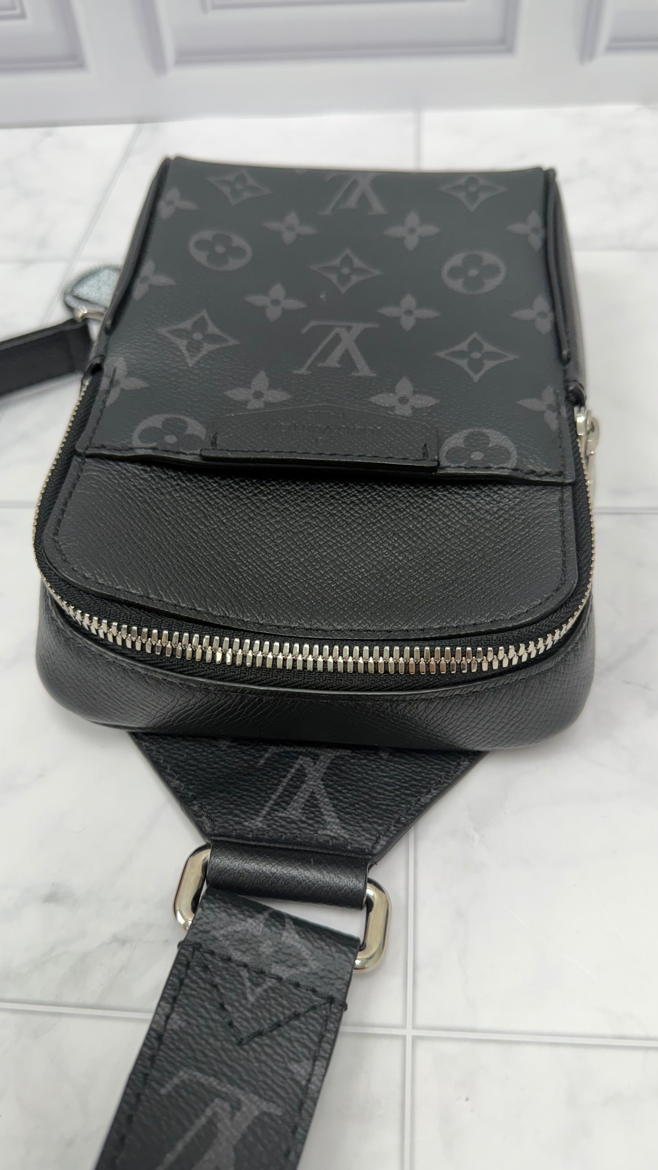 *DONS DROP* Louis Vuitton Monogram Eclipse Outdoor Sling Bag