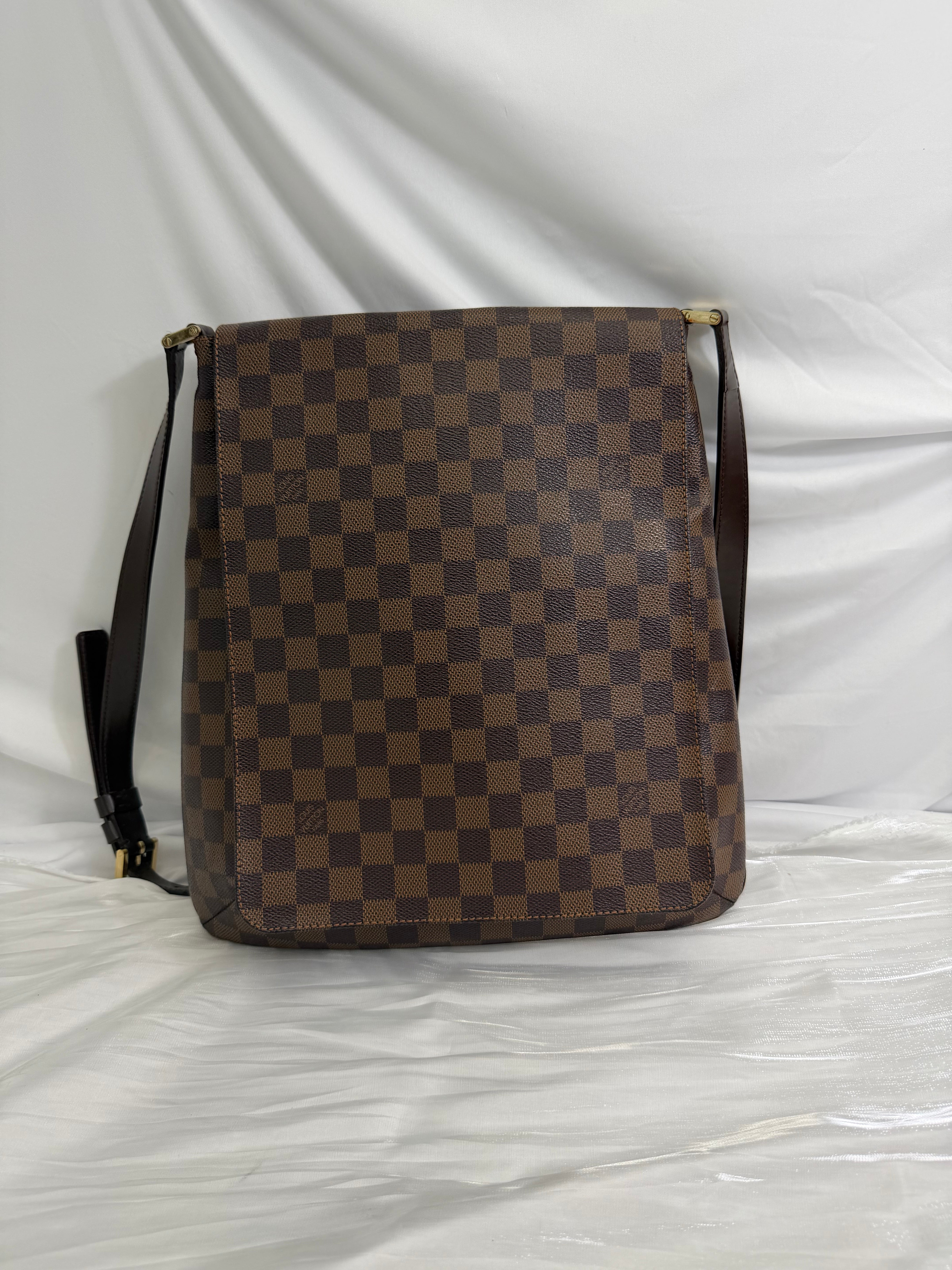 Louis Vuitton Damier Ebene Musette Salsa GM