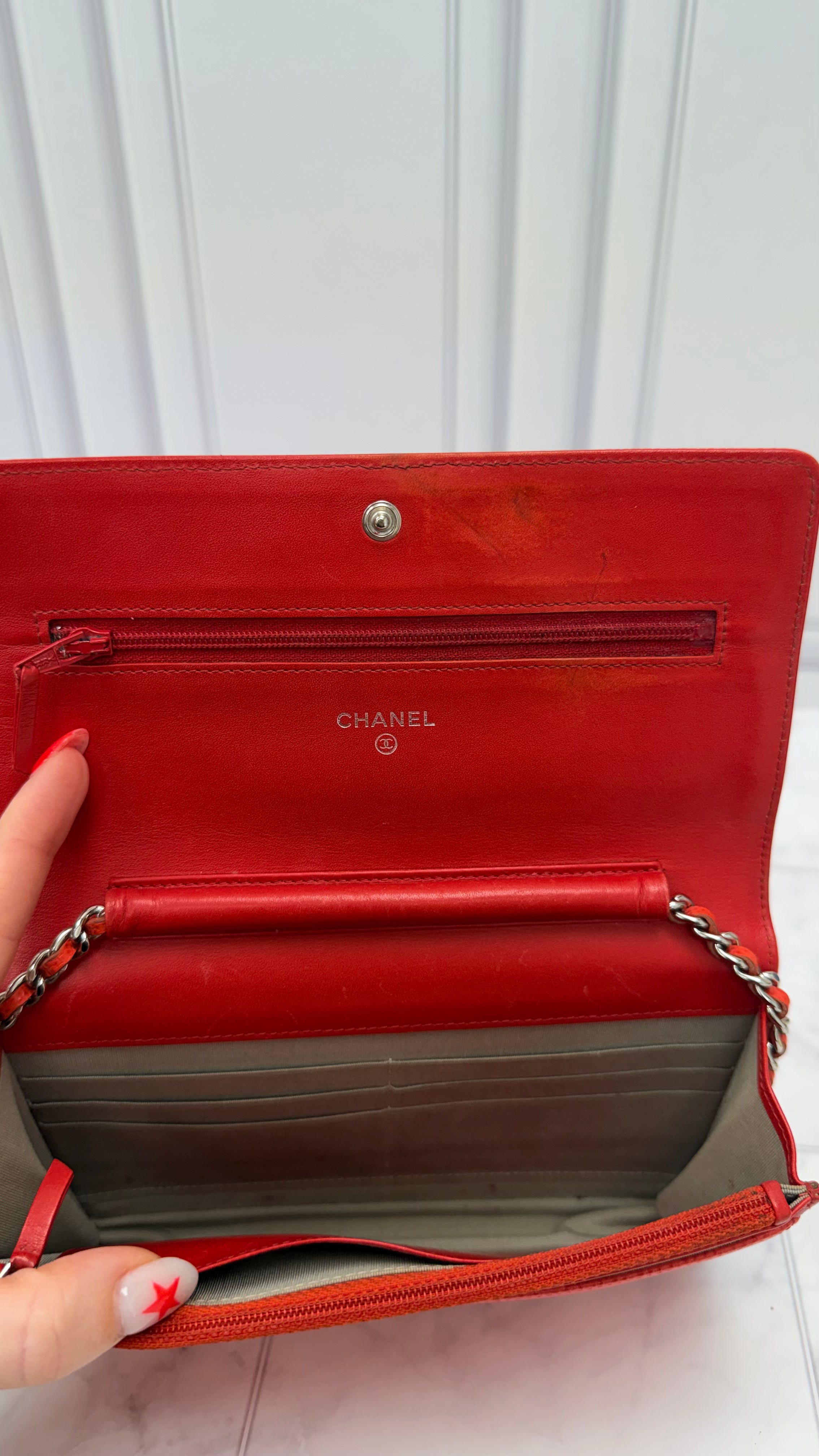 *DONS DROP* Chanel Orange & Red Caviar Leather Timeless Wallet on a Chain