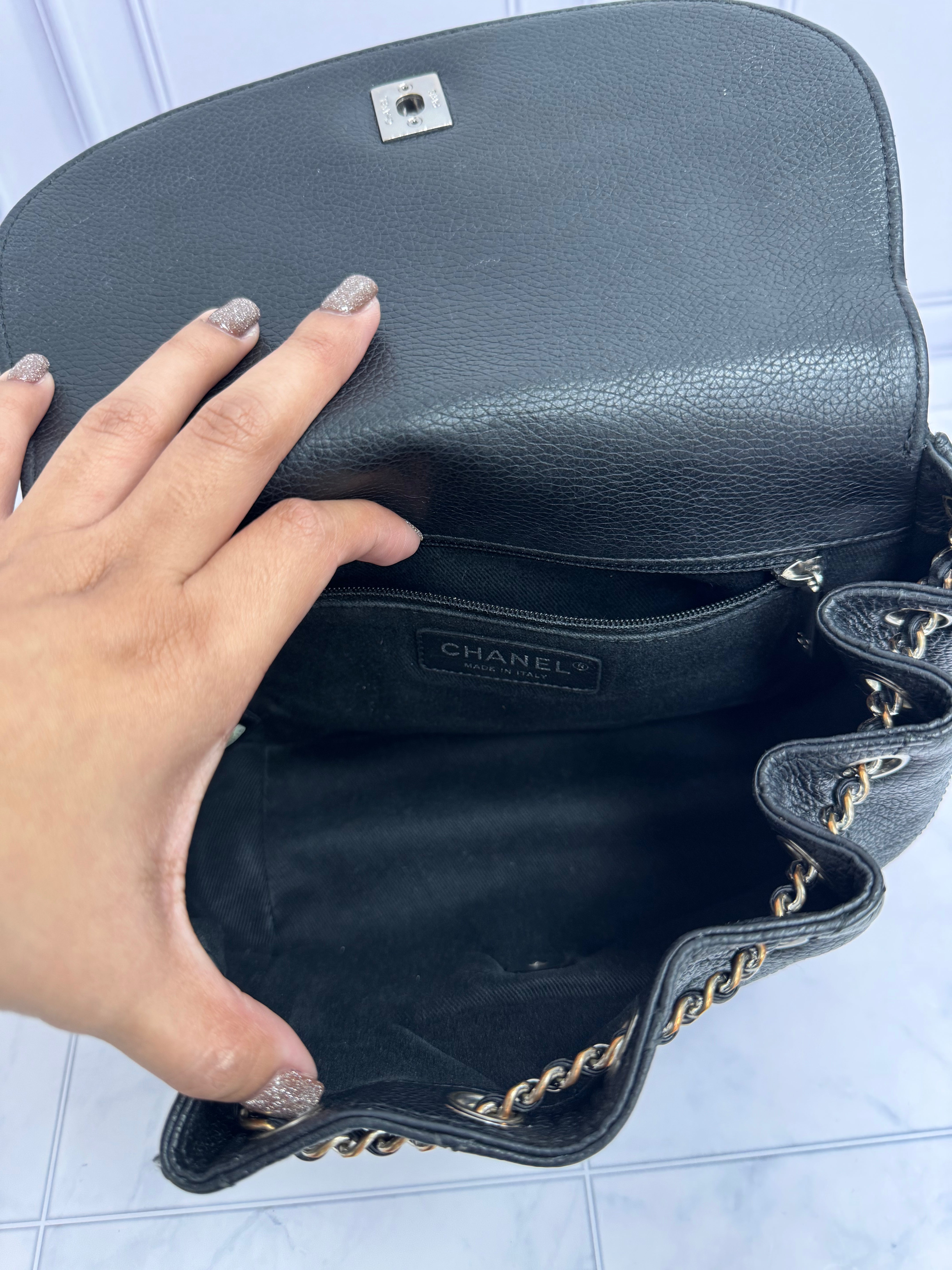 *DONS DROP* Chanel Black Caviar Leather Jungle Stroll Shoulder Bag