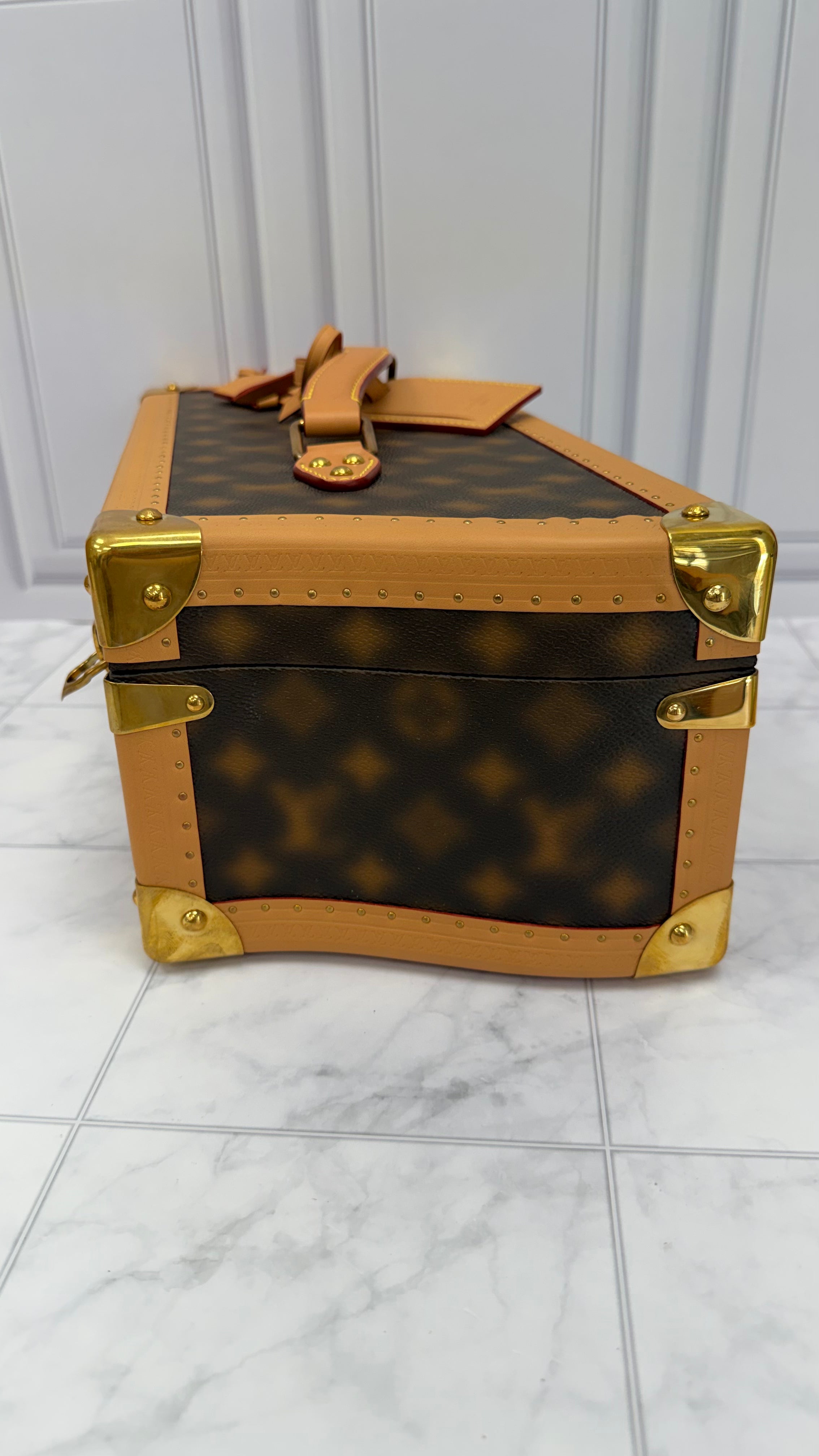 *DONS DROP* LIKE NEW - Louis Vuitton Monogram Malle Fleurs Trunk