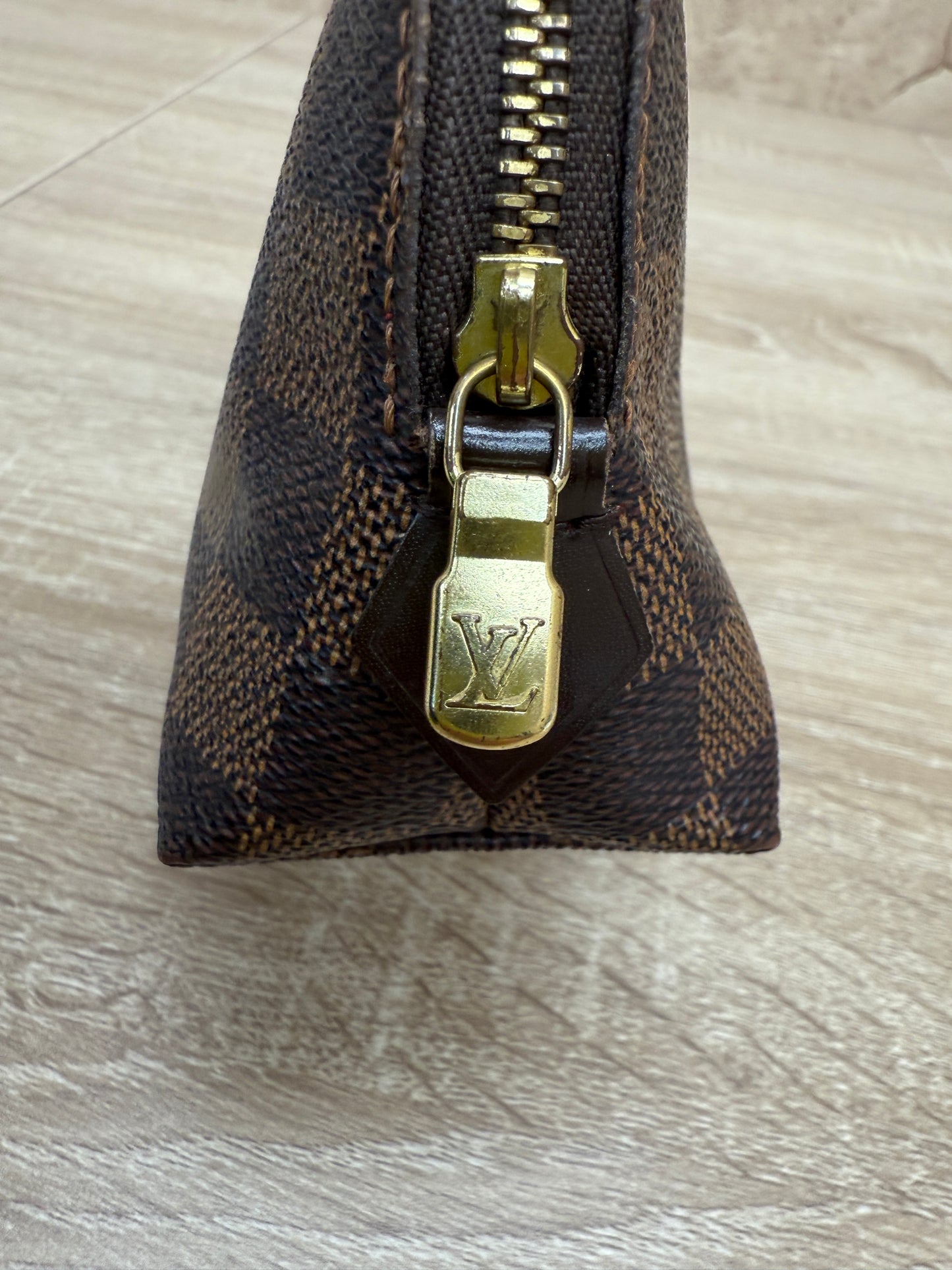 Louis Vuitton Damier Ebene Cosmetic Case