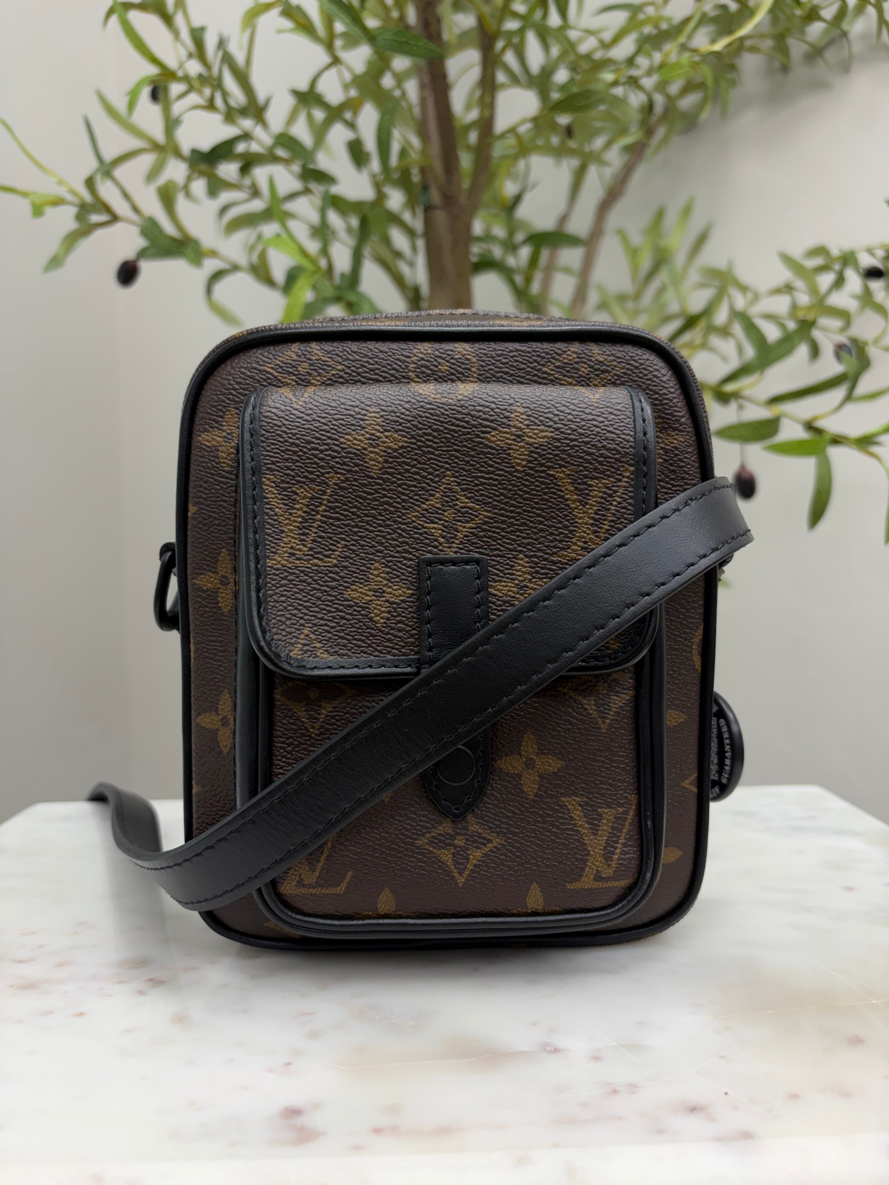 *DONS DROP* Louis Vuitton Monogram Macassar Christopher Wearable Wallet