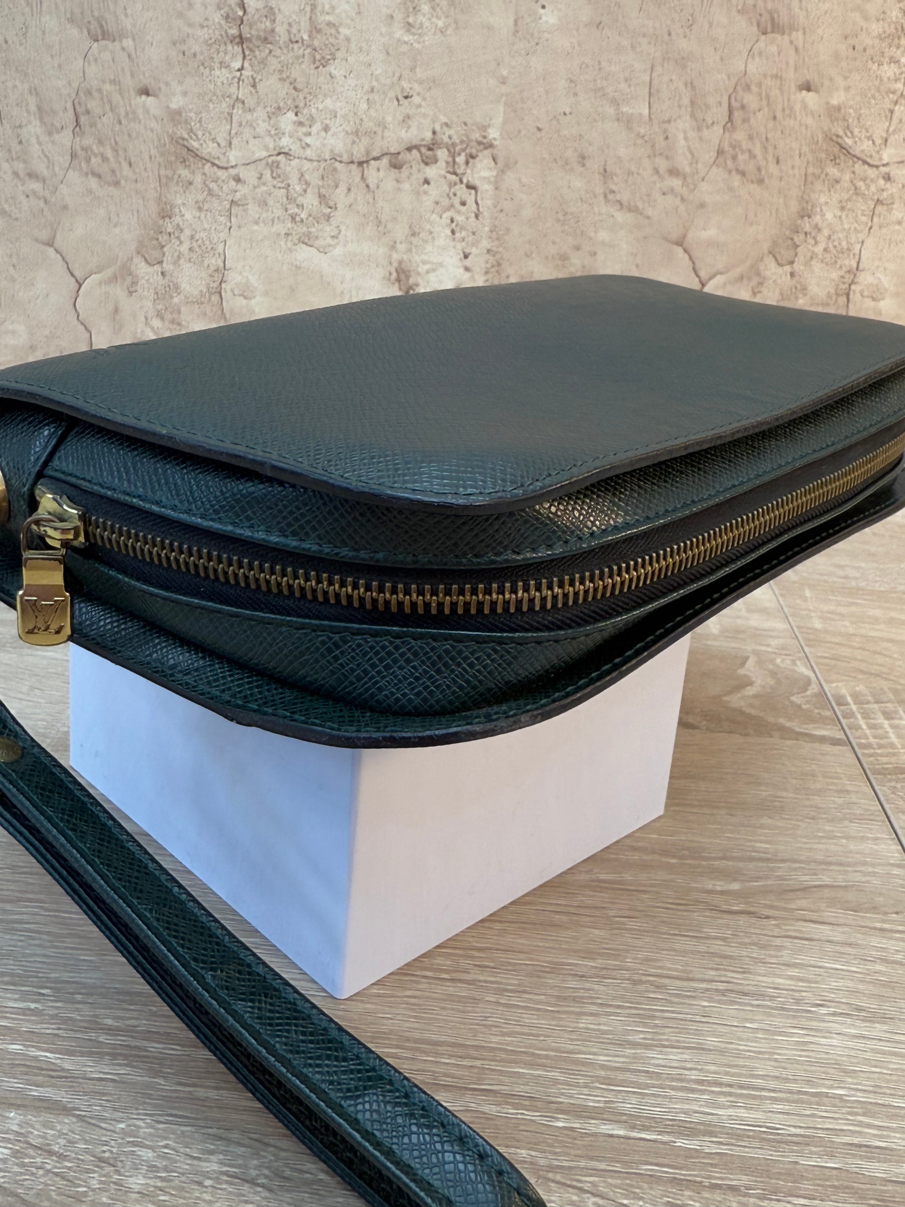 Louis Vuitton Green Taiga Leather Clutch