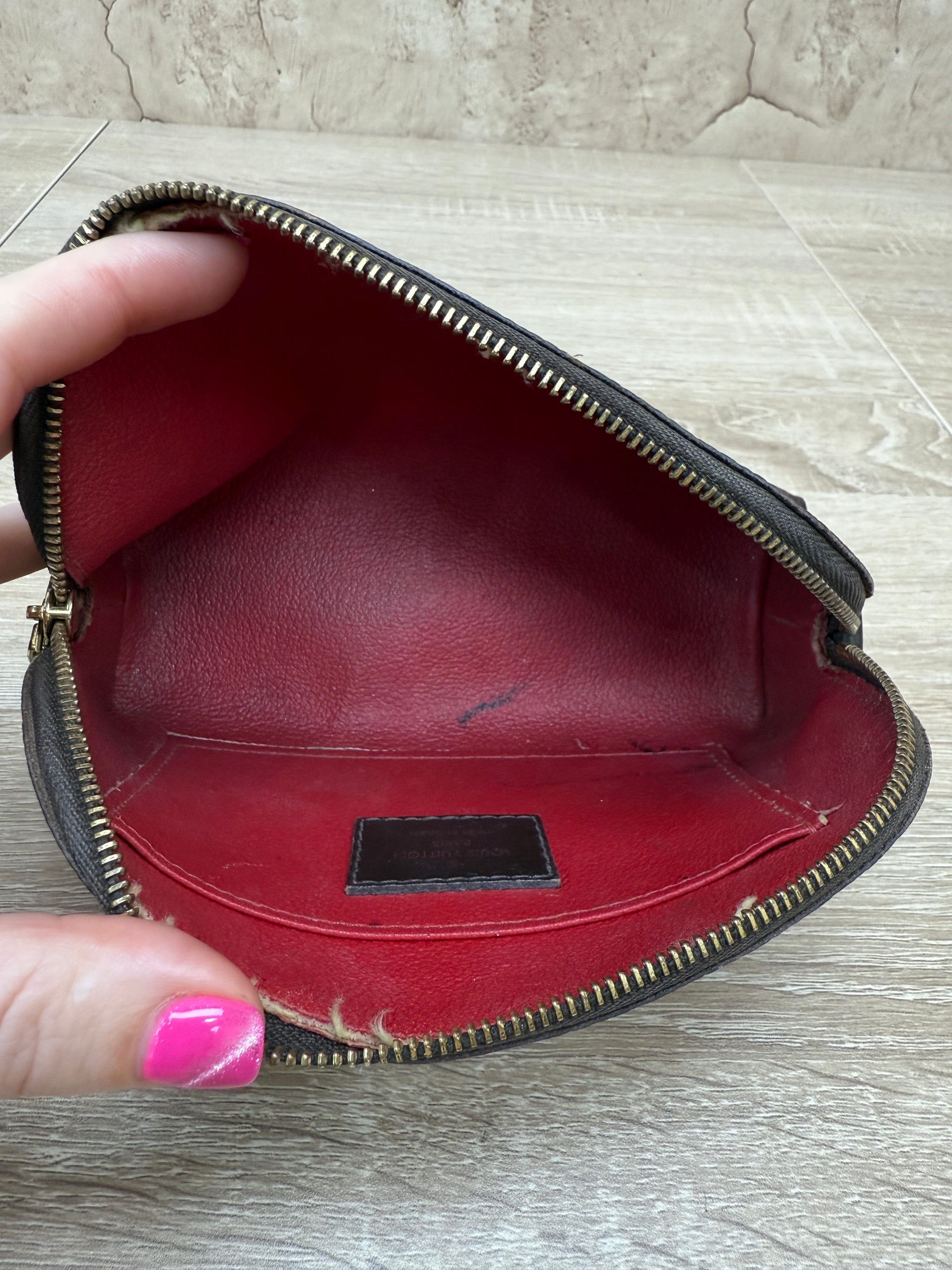 Louis Vuitton Damier Ebene Cosmetic Case