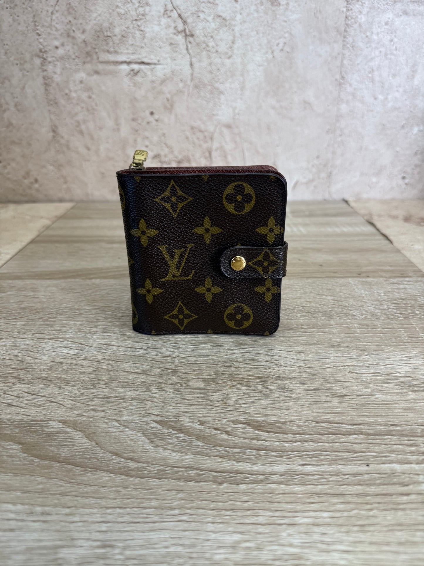 Louis Vuitton Monogram Compact Zippy Wallet