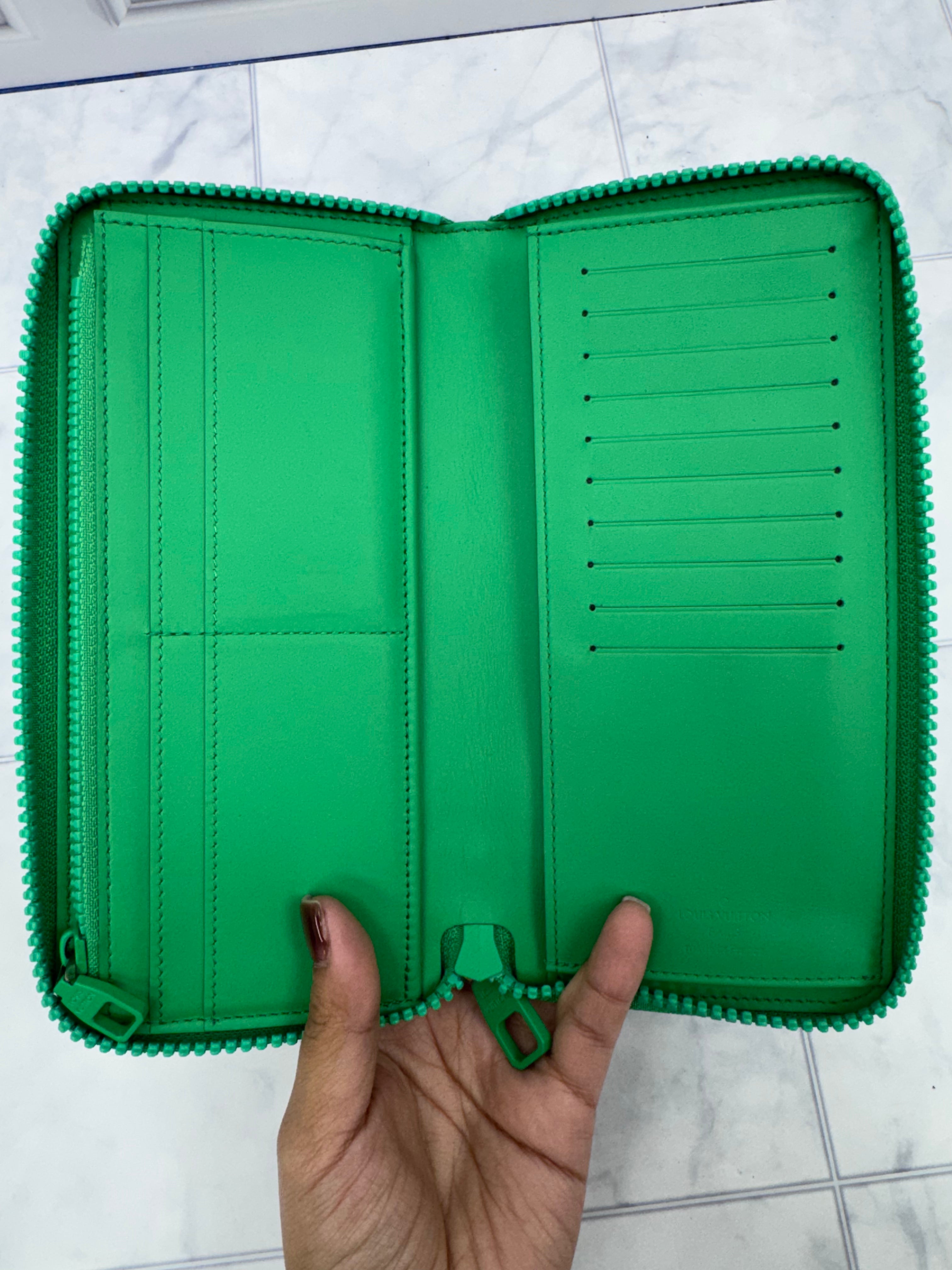 LIKE NEW - Louis Vuitton Green Embossed Monogram Zippy Wallet