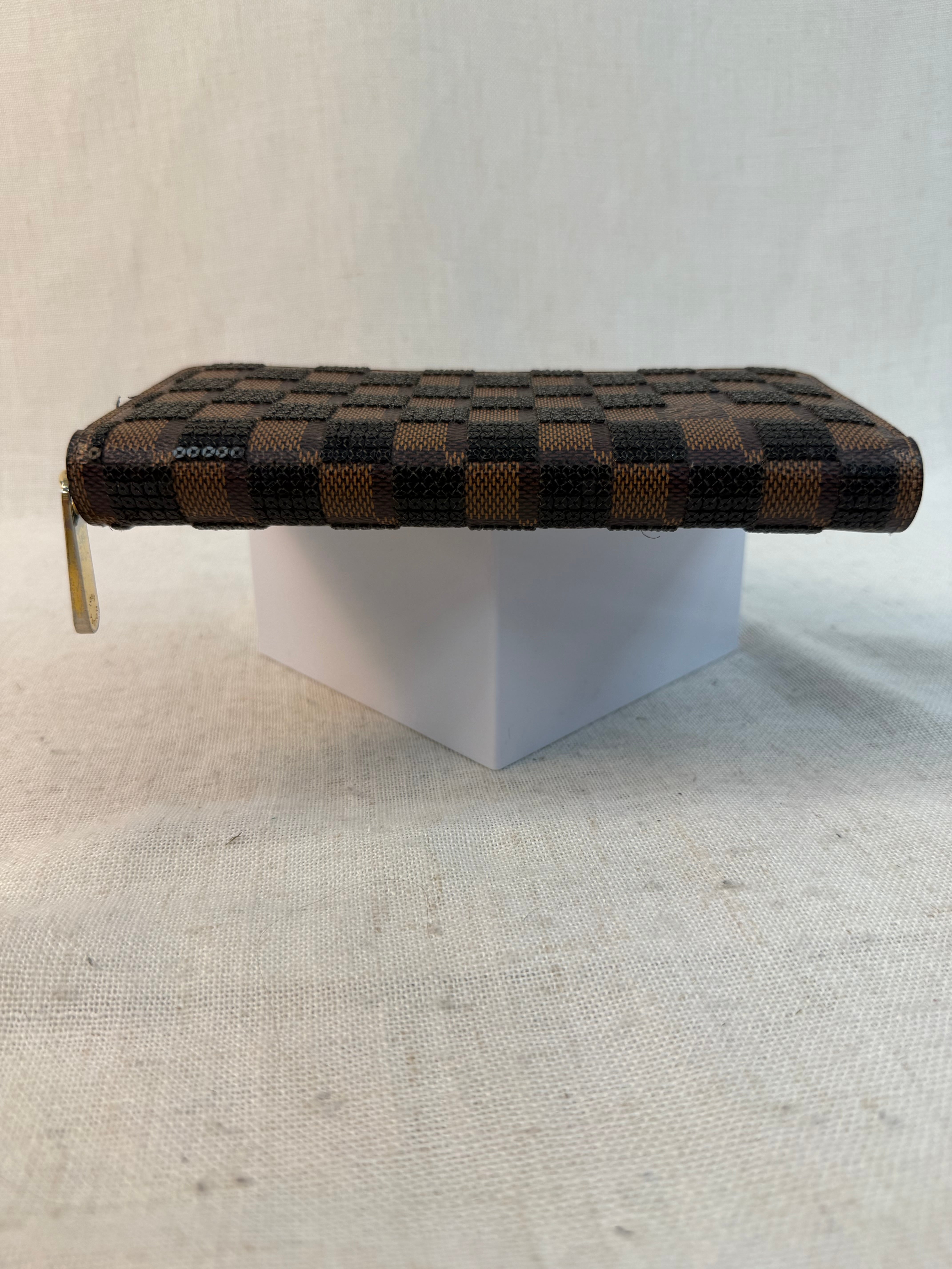 Louis Vuitton Limited Edition Damier Ebene Black Sequin Zippy Wallet