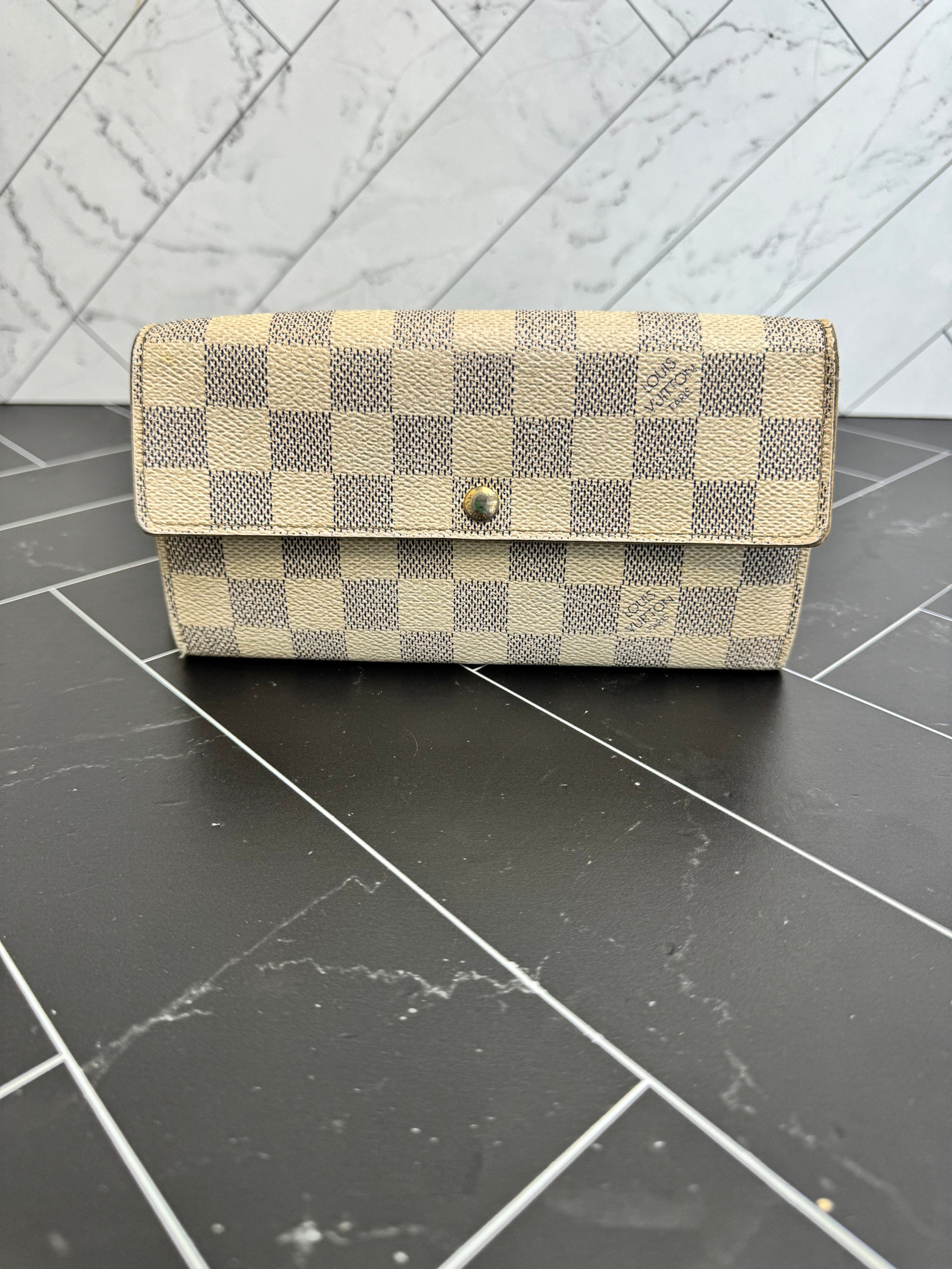 Louis Vuitton Damier Azur Sarah Wallet