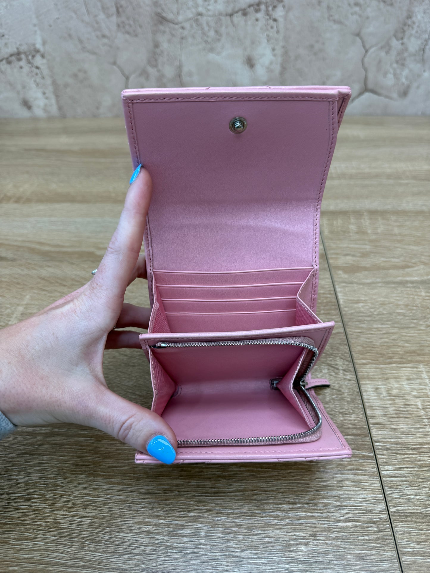 Gucci Pink Quilted Leather Marmont Compact Wallet