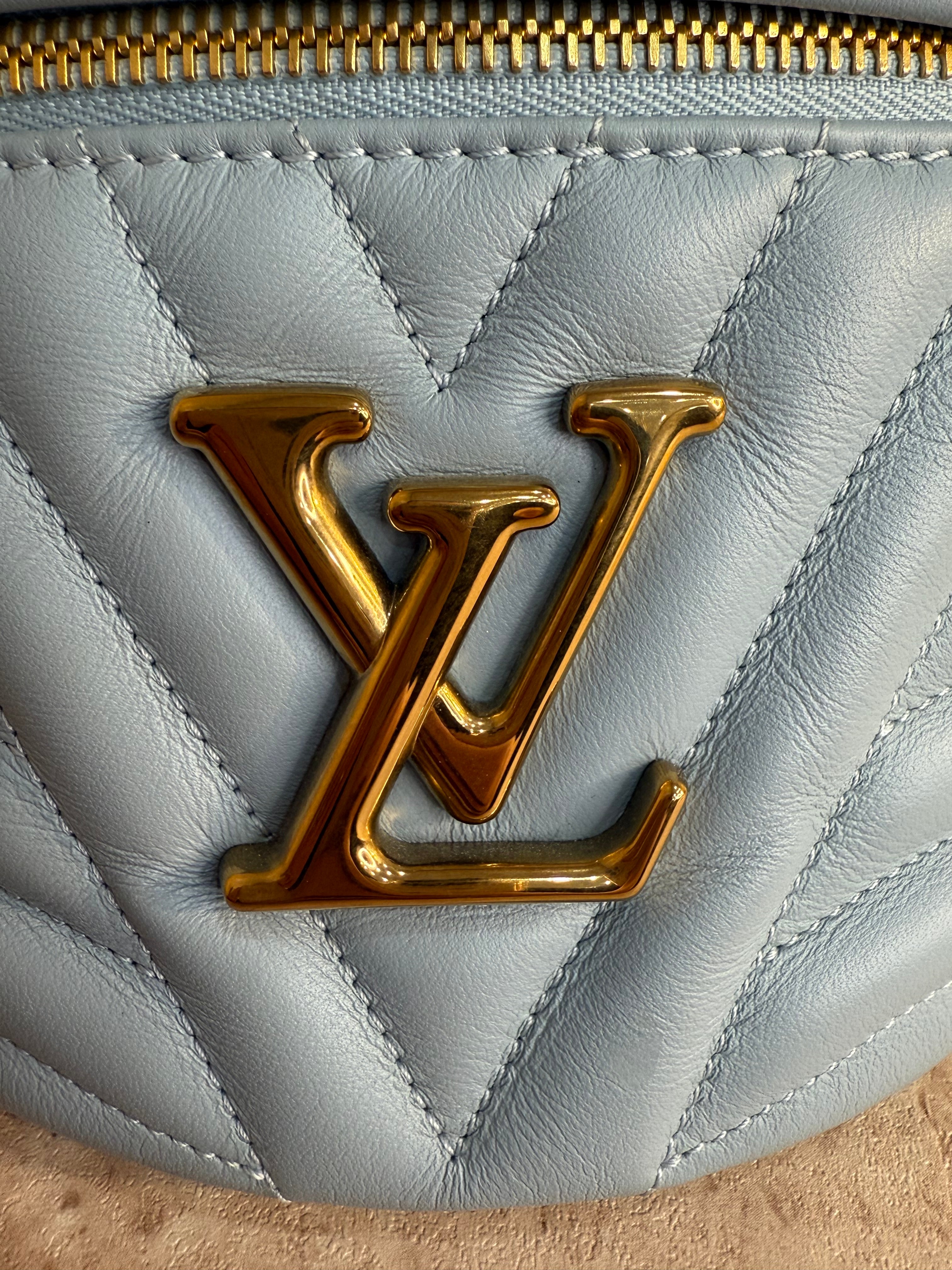 Louis Vuitton Blue Leather New Wave Quilted Bum Bag