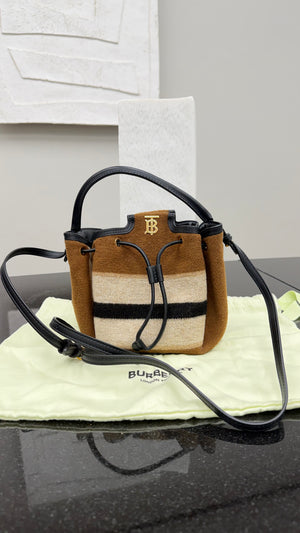 *DONS DROP* Burberry Brown Striped Wool Blanket Bucket Bag