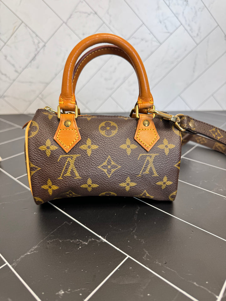 Louis Vuitton Monogram Nano Speedy Bandouliere