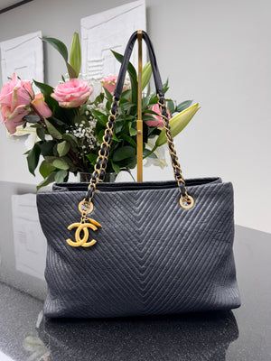 Chanel Black Chevron Quilted Leather Surpique Tote Bag