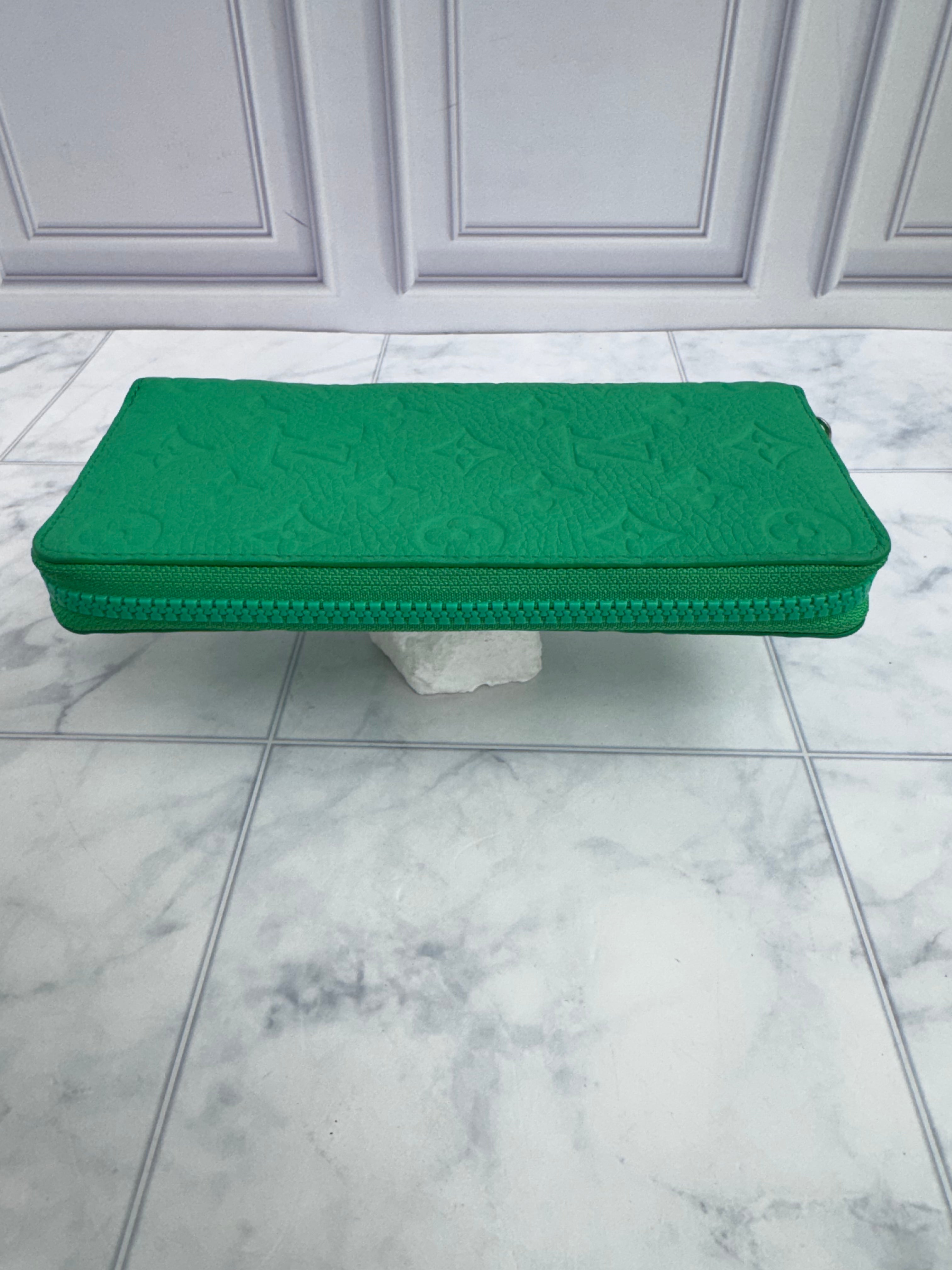 LIKE NEW - Louis Vuitton Green Embossed Monogram Zippy Wallet
